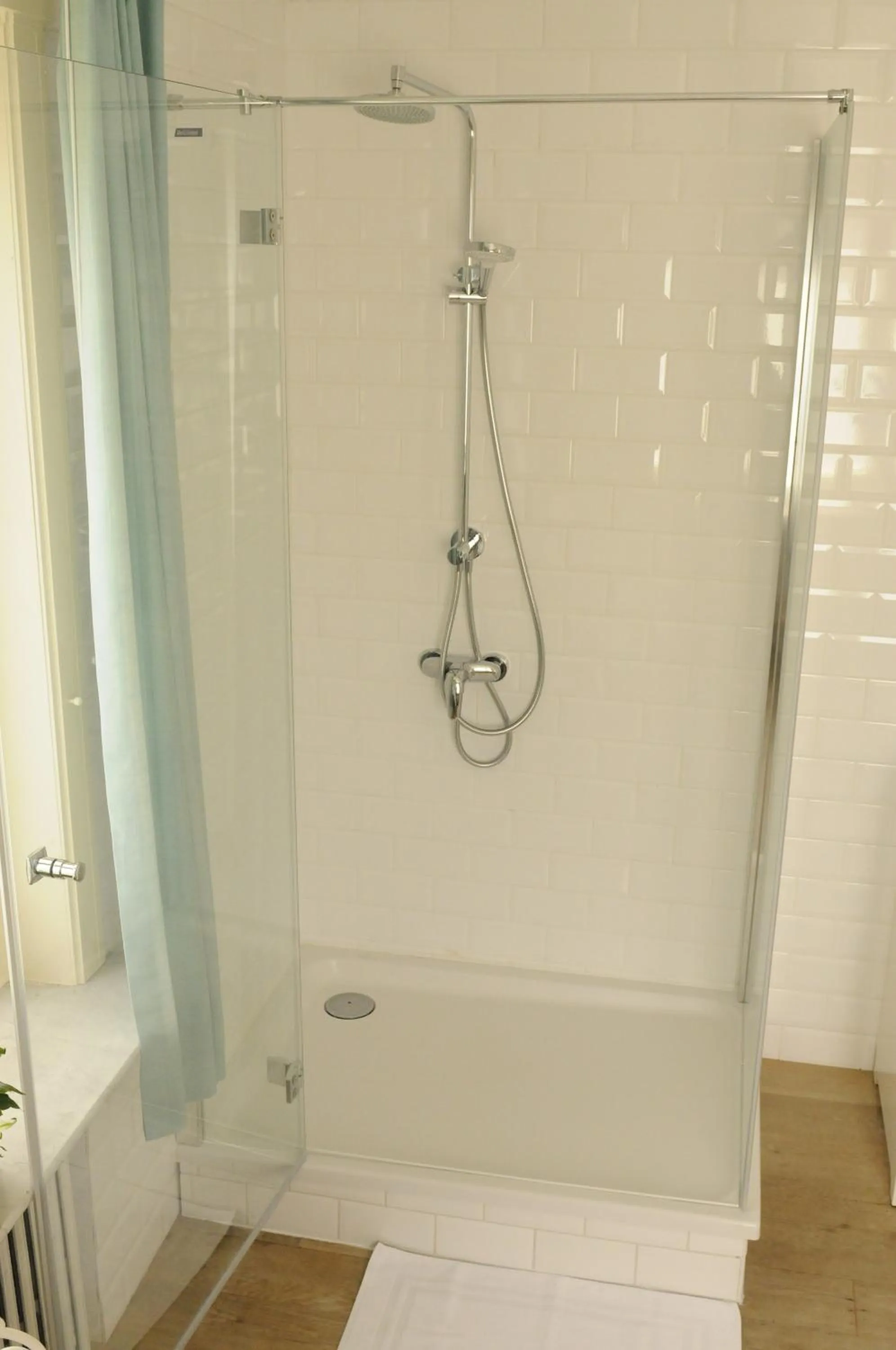 Shower in B&B Fine Fleur