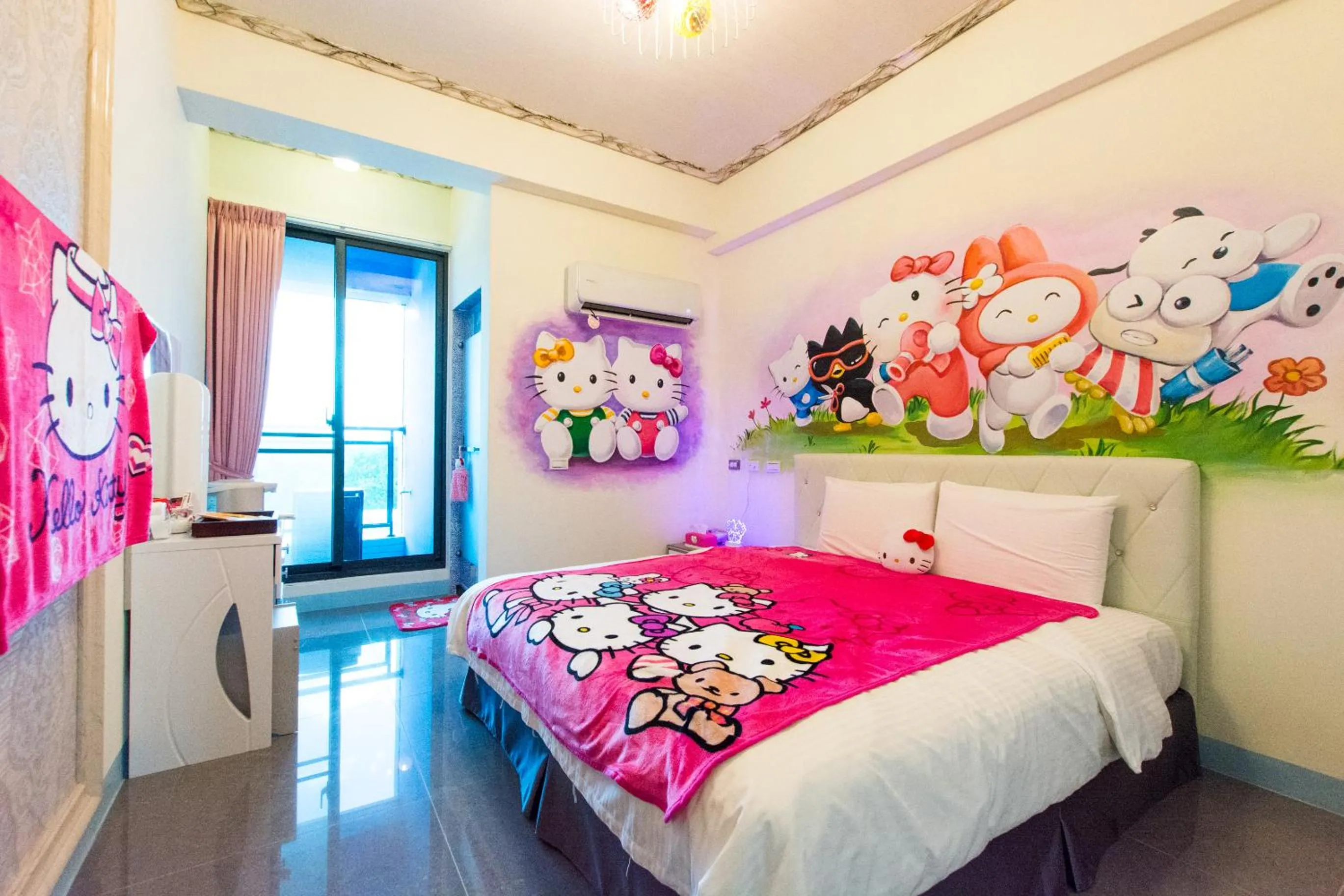 Photo of the whole room, Bed in Melinda Resort