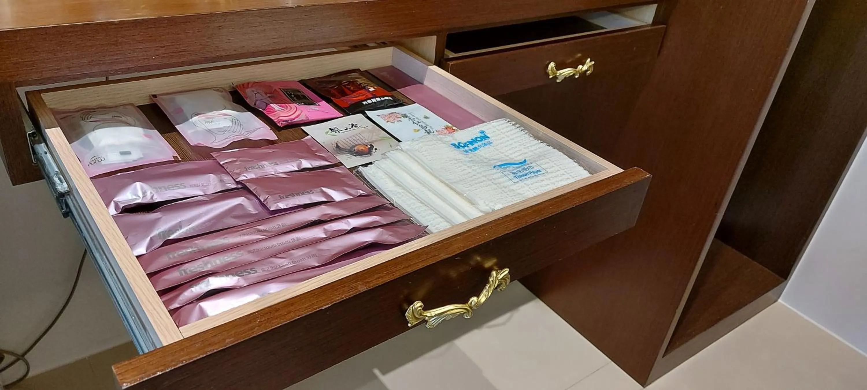 Area and facilities, Bed in The House of Water