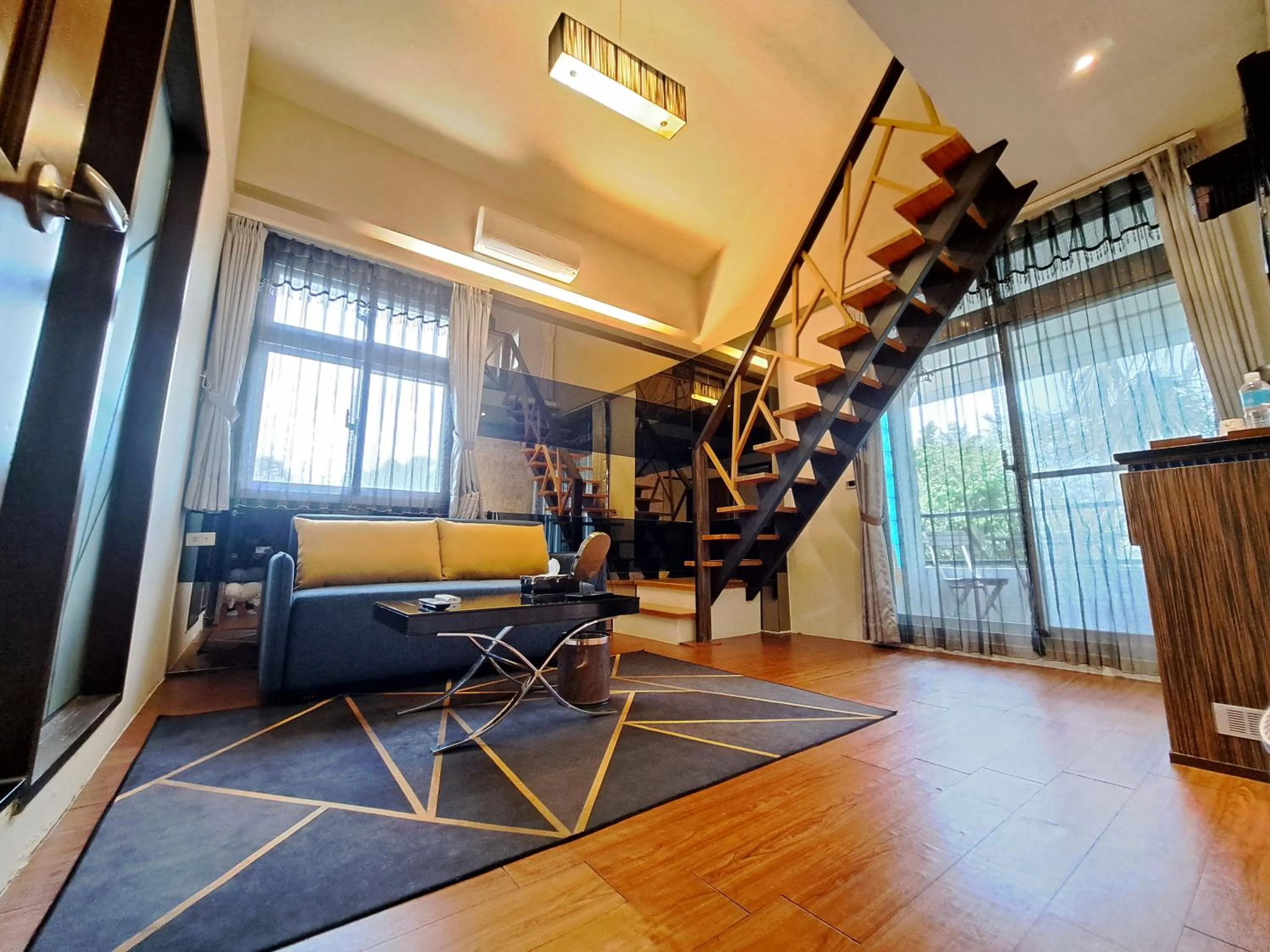 Photo of the whole room in The House of Water