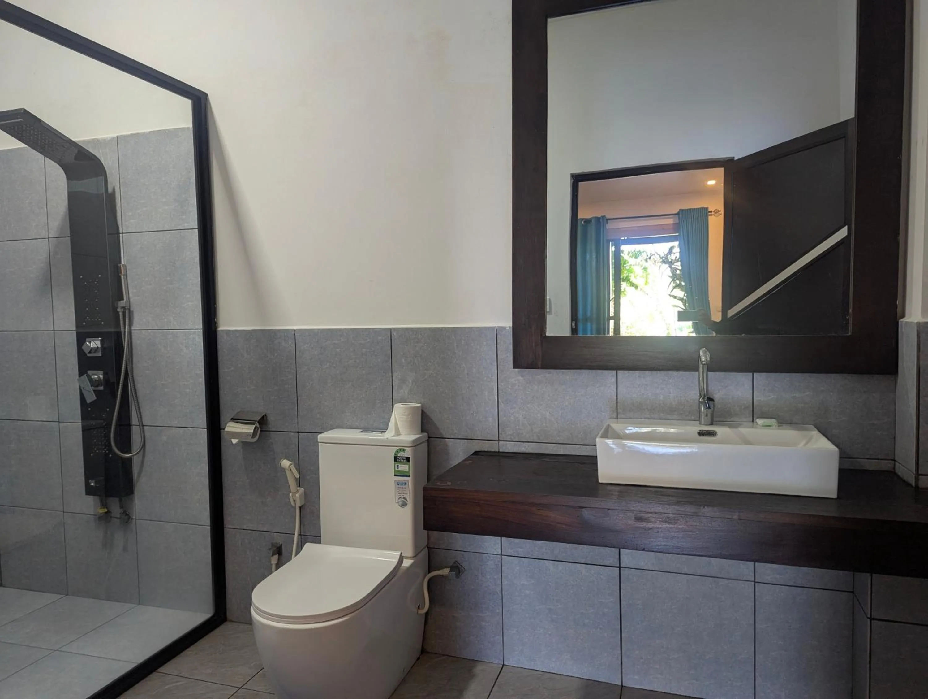 Shower in Ella Dream Mount