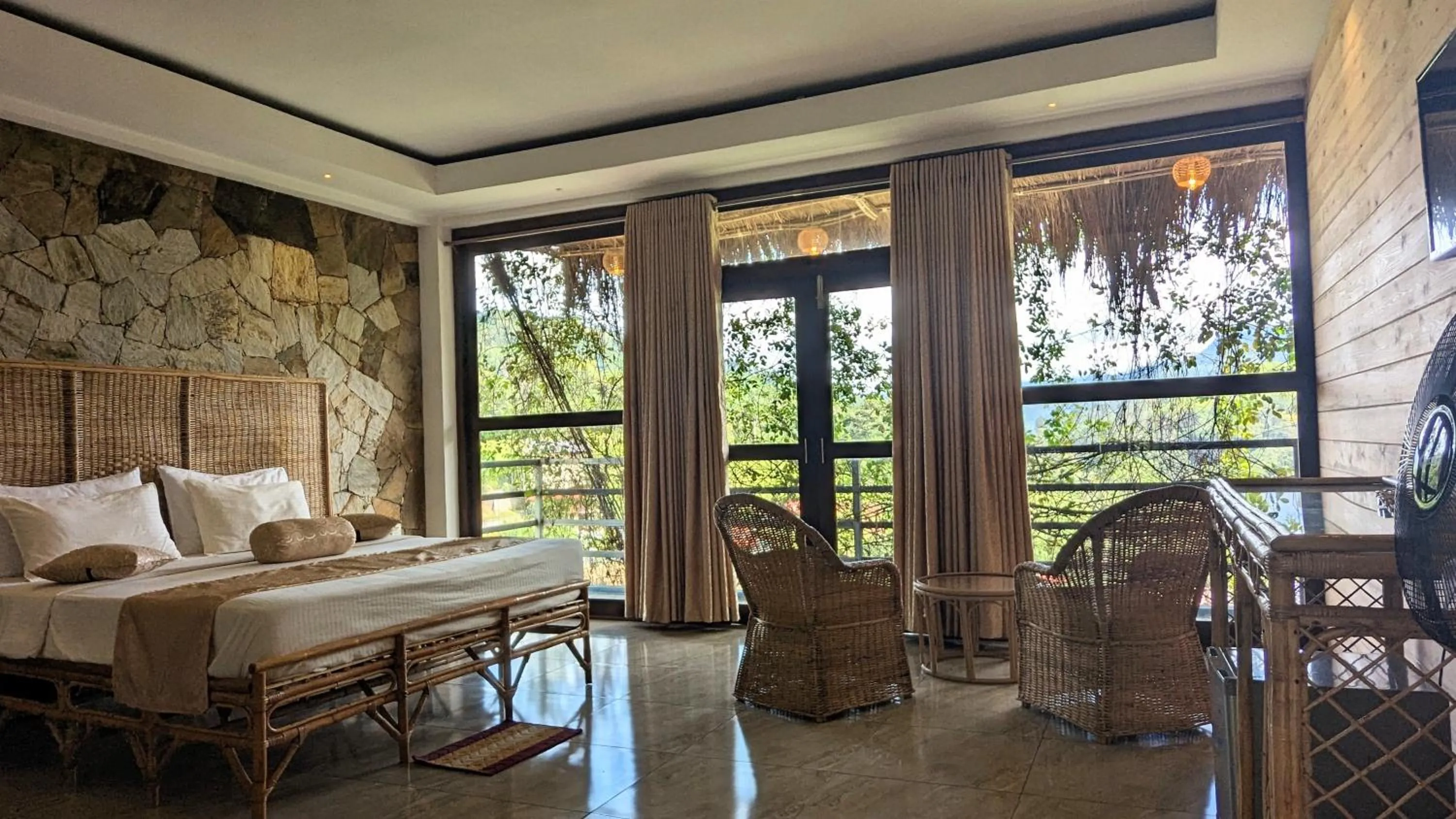 Bed in Ella Dream Mount