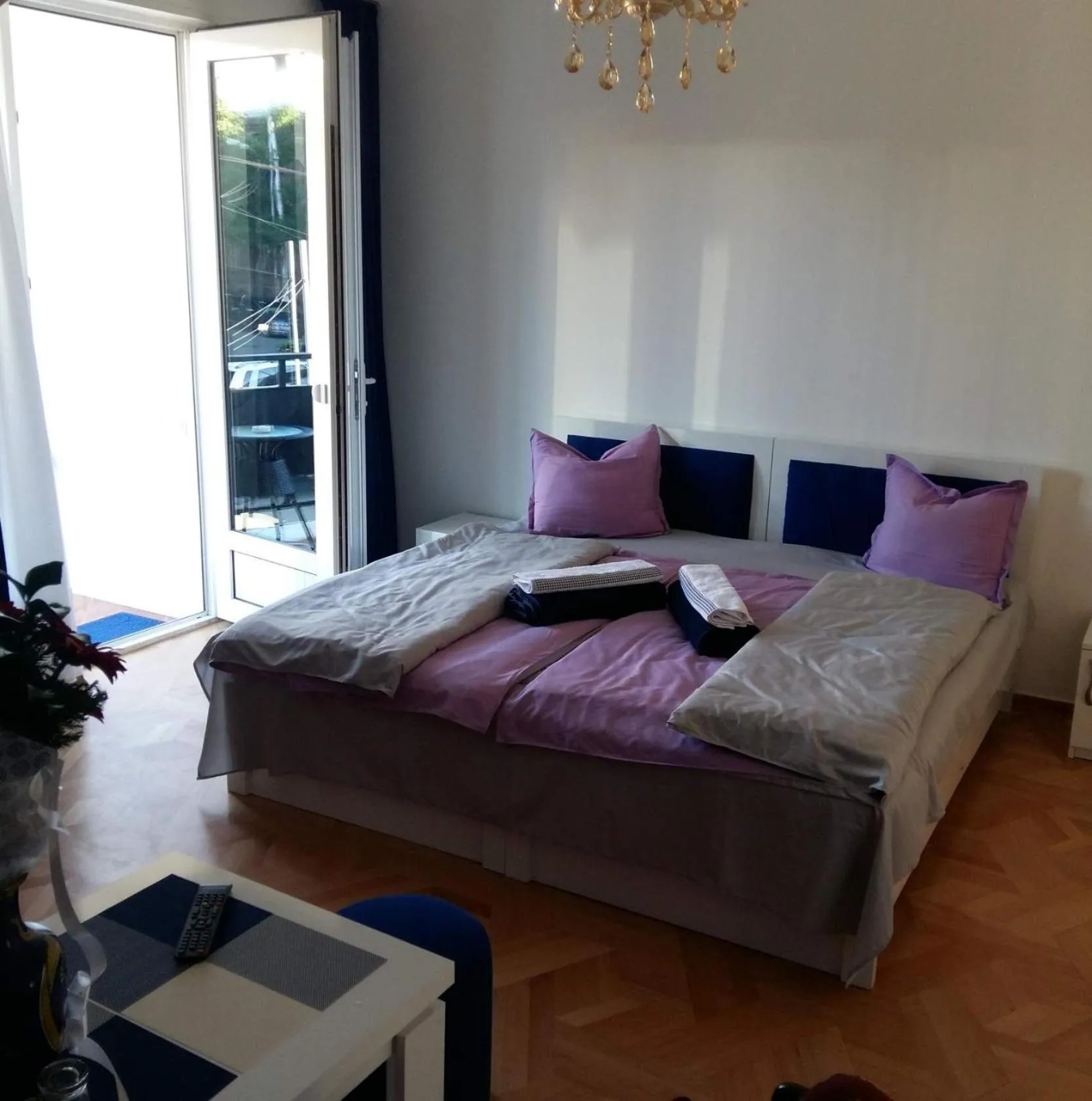 Bed in Hotel Renesans