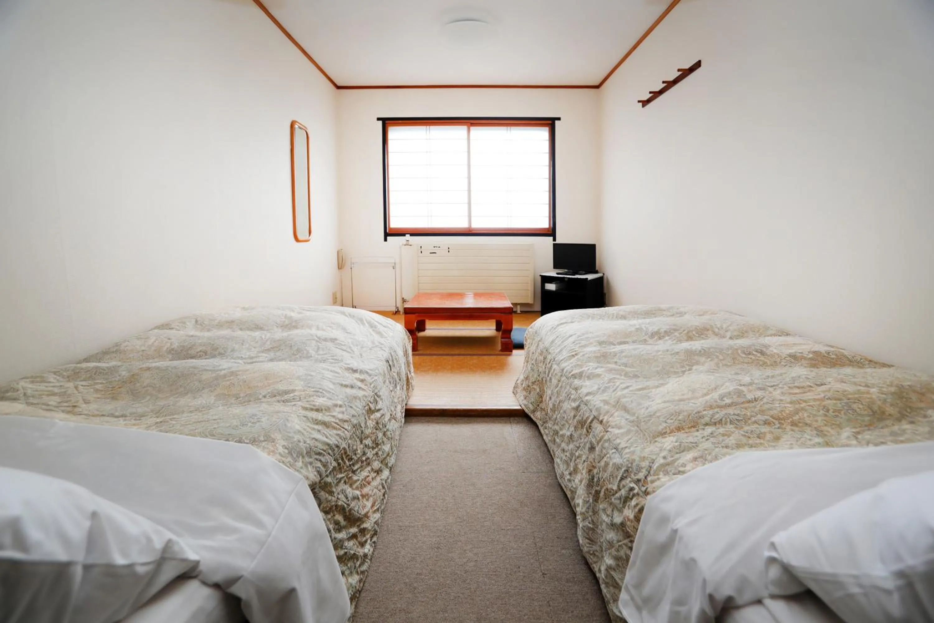 Guests, Bed in Hotel Madam Mirei