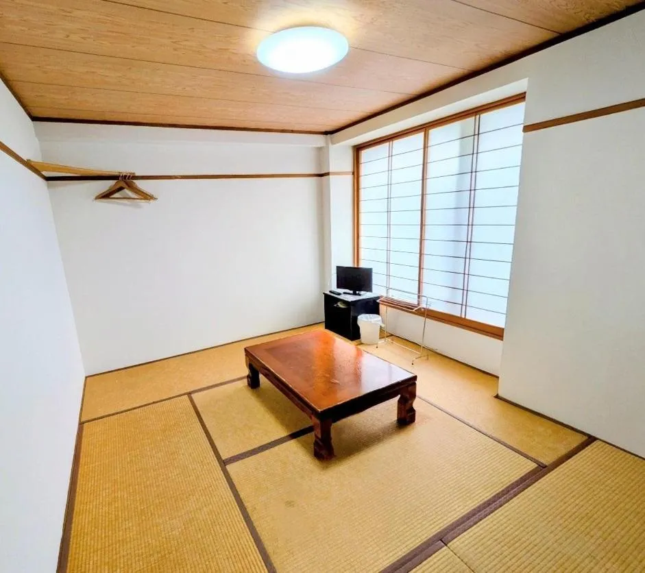 Guests in Hotel Madam Mirei