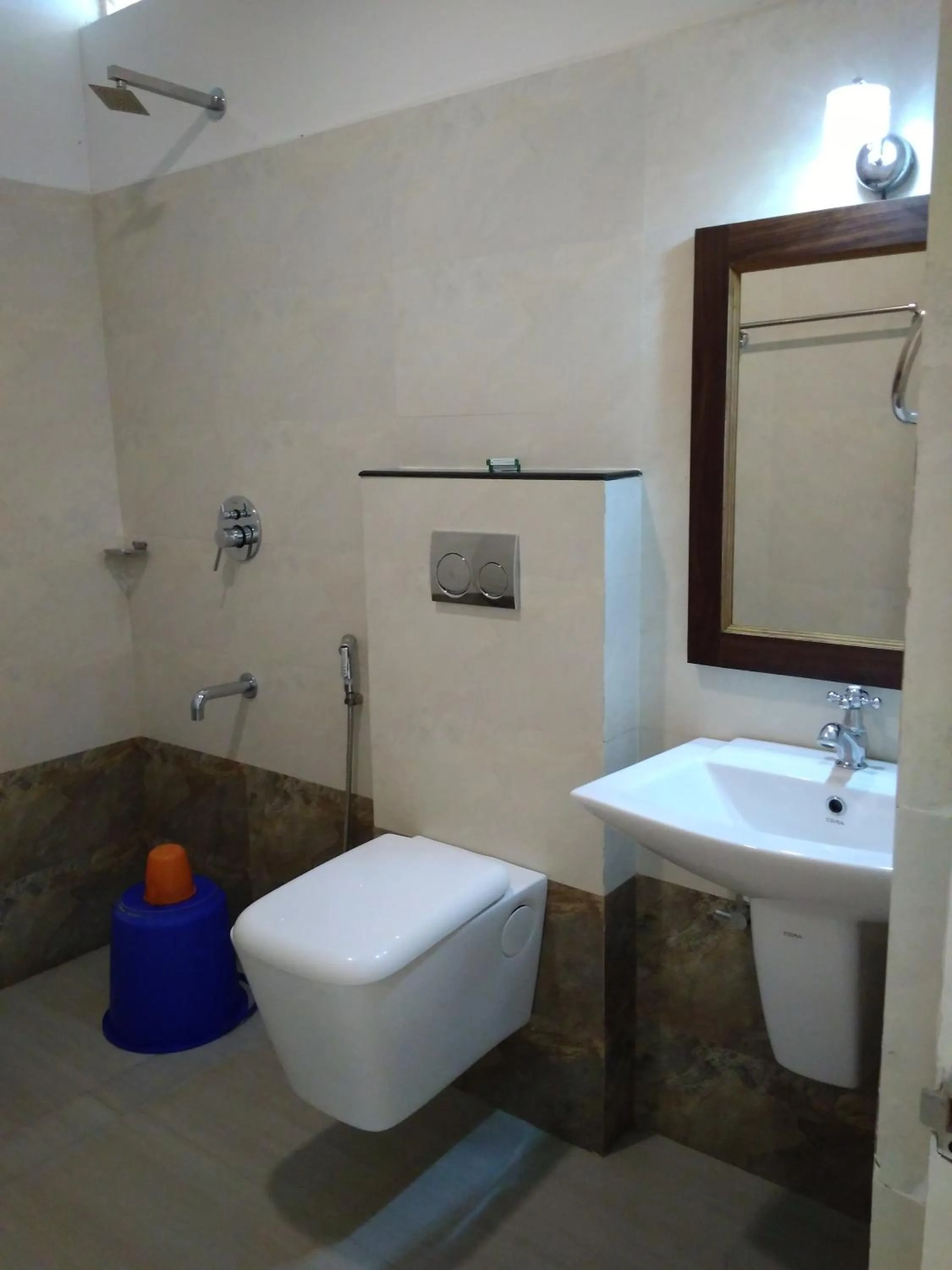 Toilet in Highrange Plaza