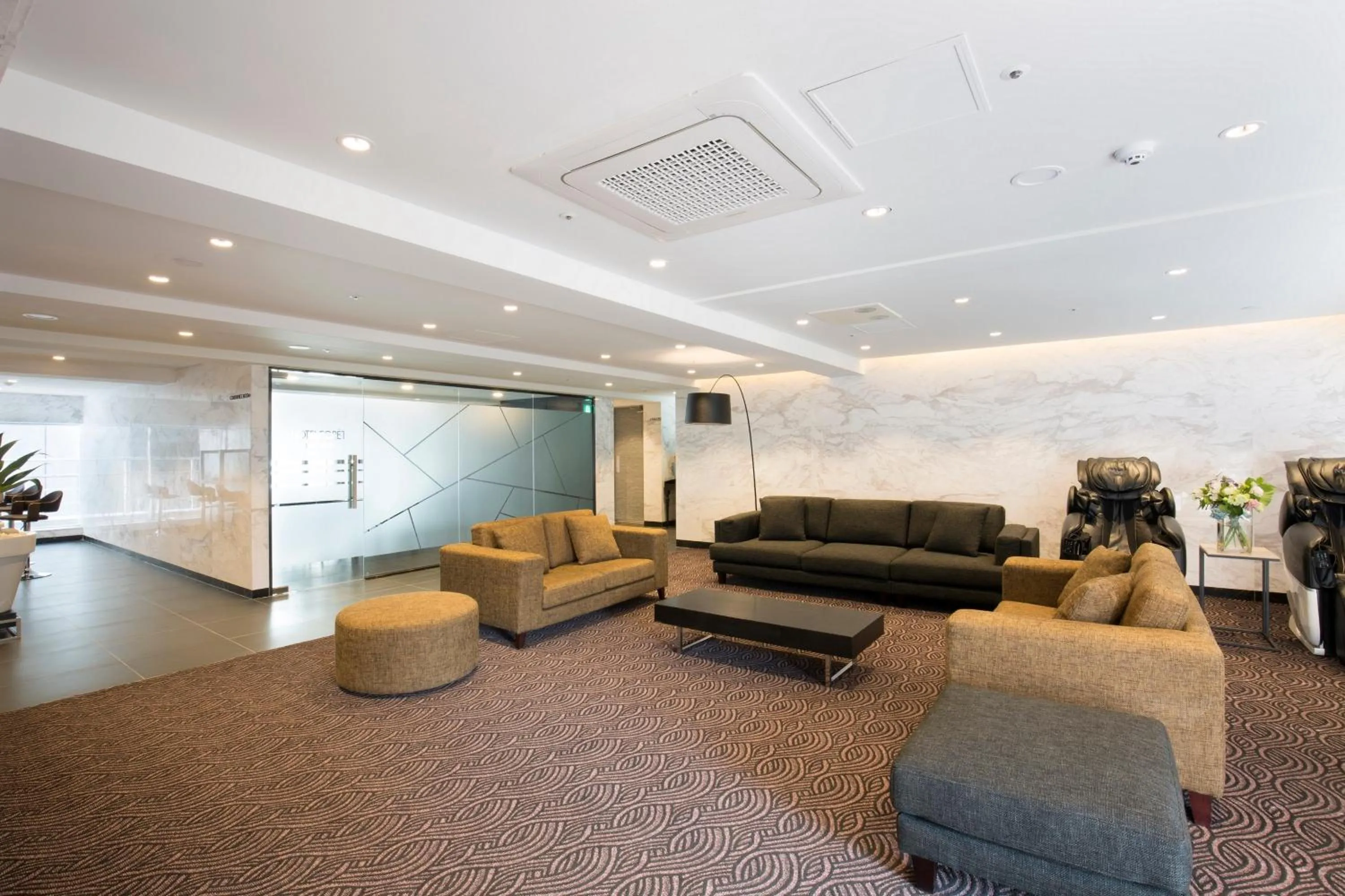 Lobby or reception in Hotel Foret Premier Nampo