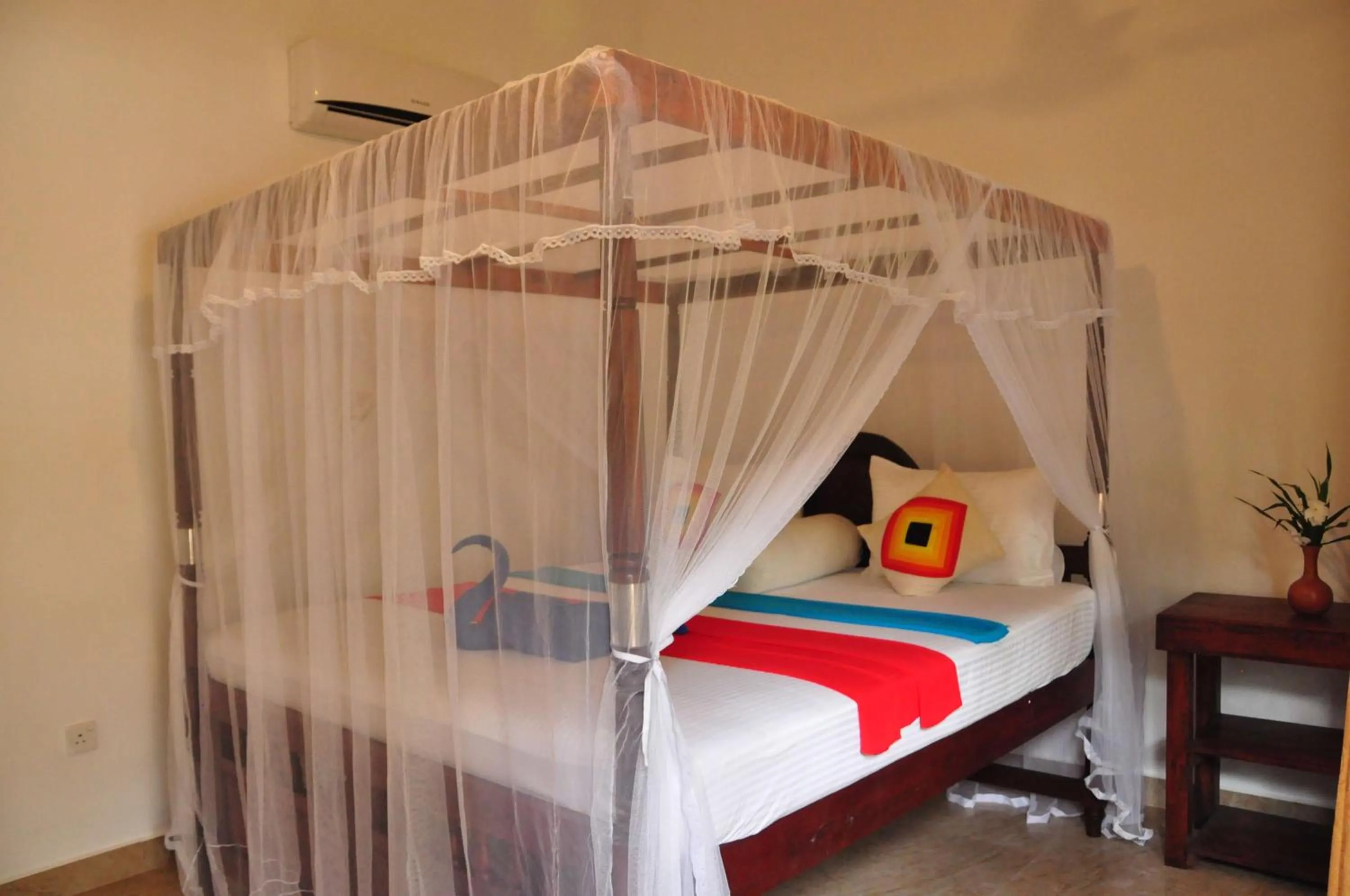 Bedroom, Bed in Mama's place Mirissa