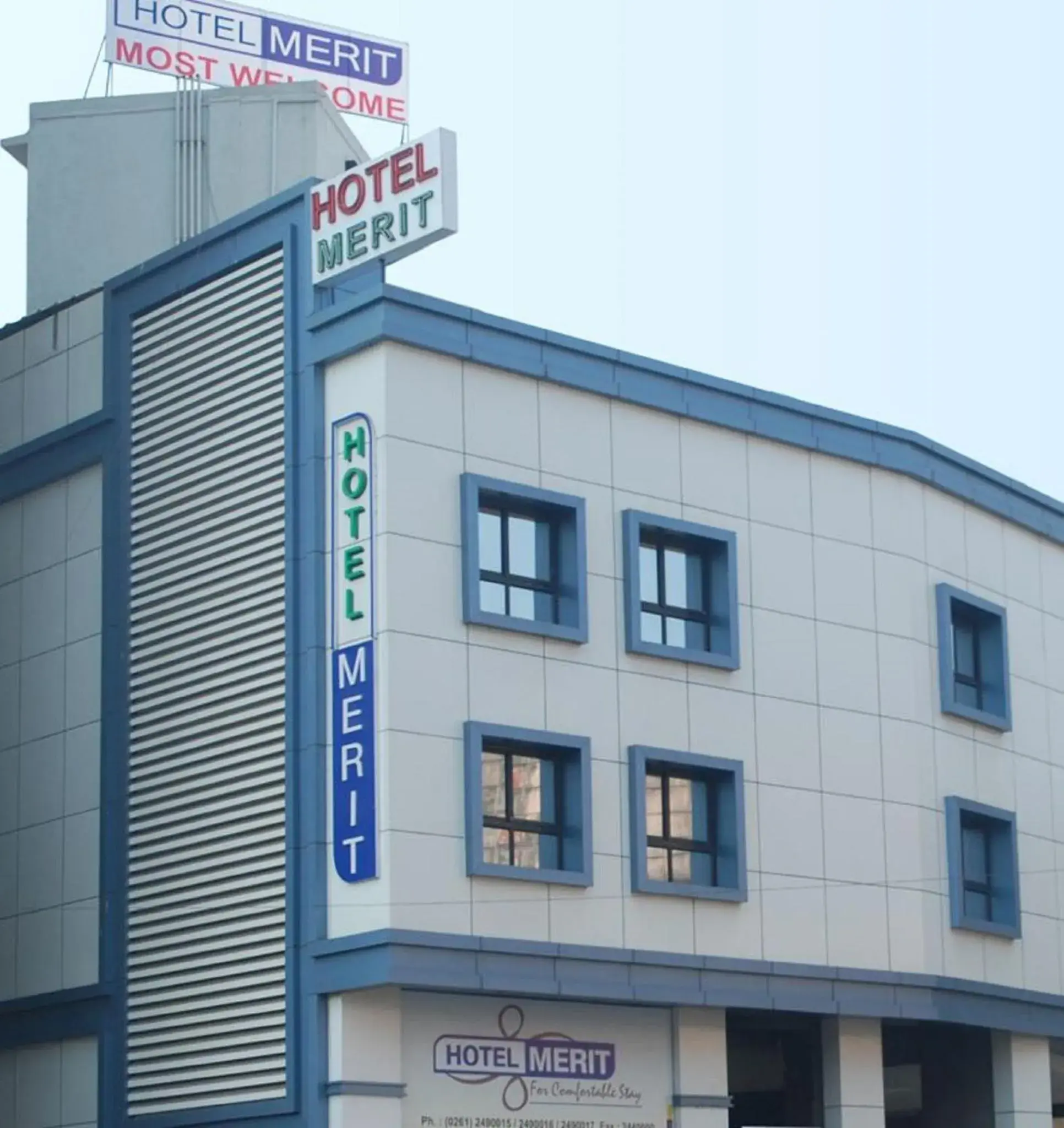 Facade/entrance in Hotel Merit Facade/entrance in Hotel Merit