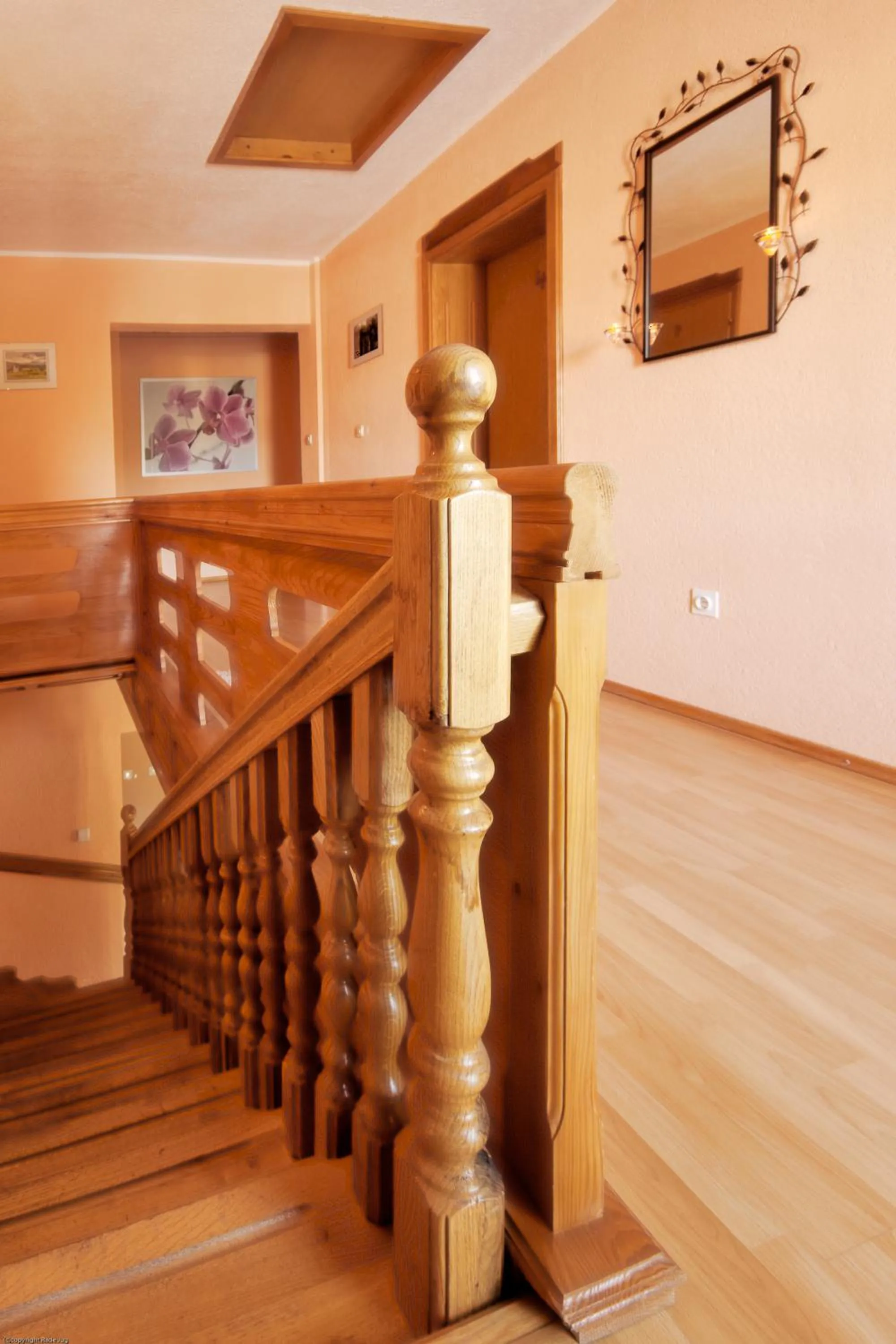 Decorative detail in Ranch Terra