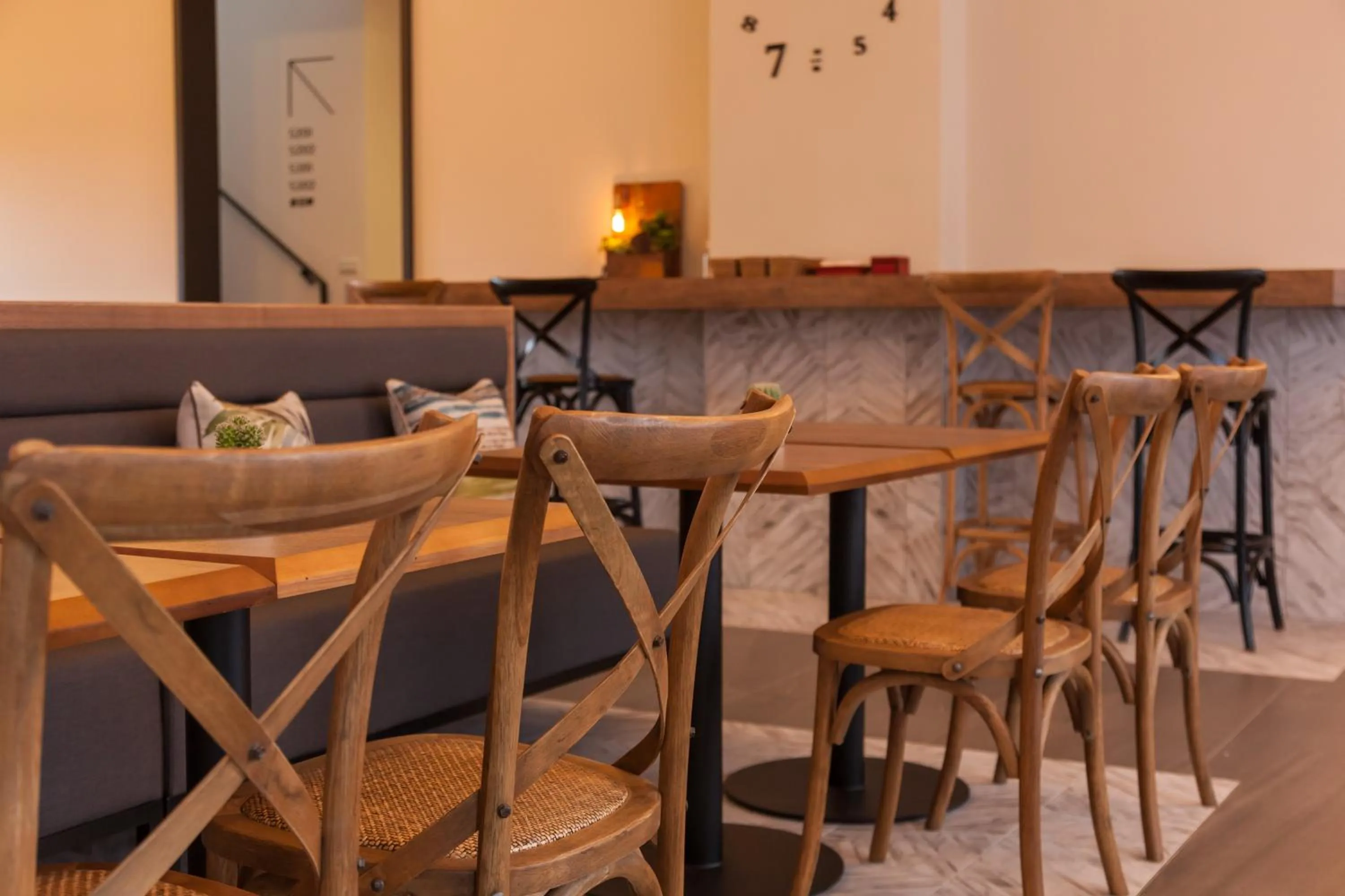 Restaurant/places to eat in Buluba