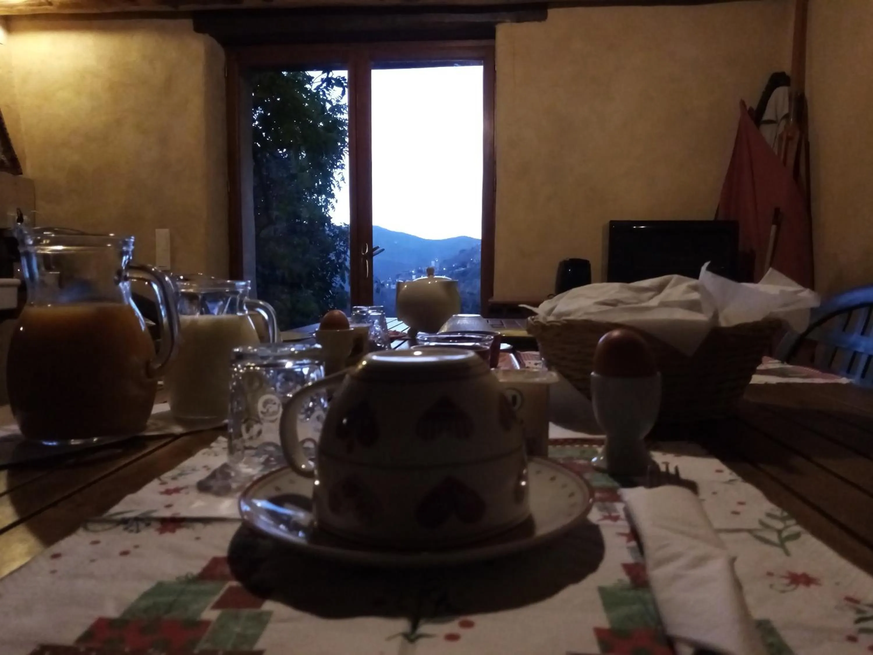 Breakfast in Mas des Nabières