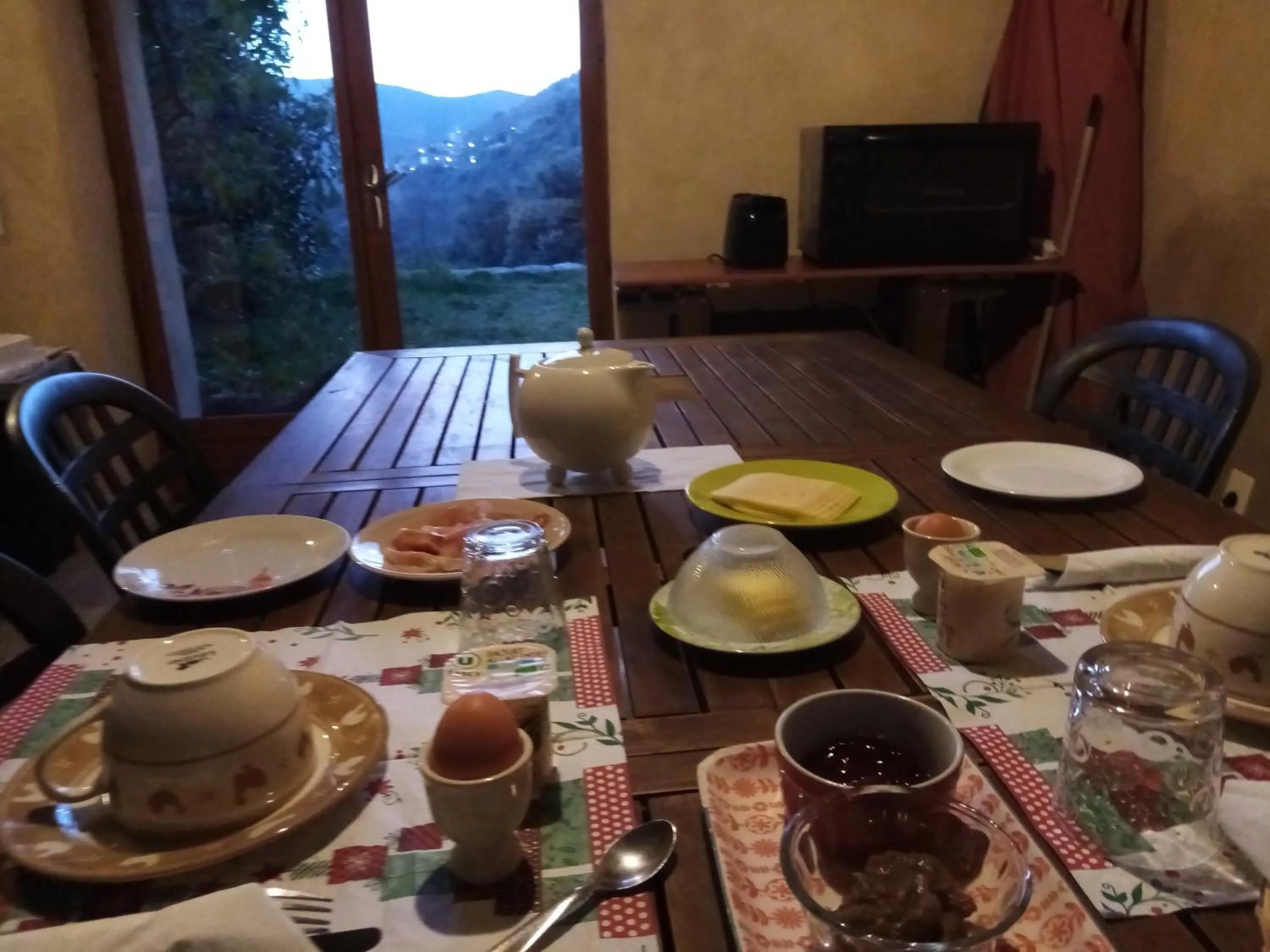 Breakfast in Mas des Nabières