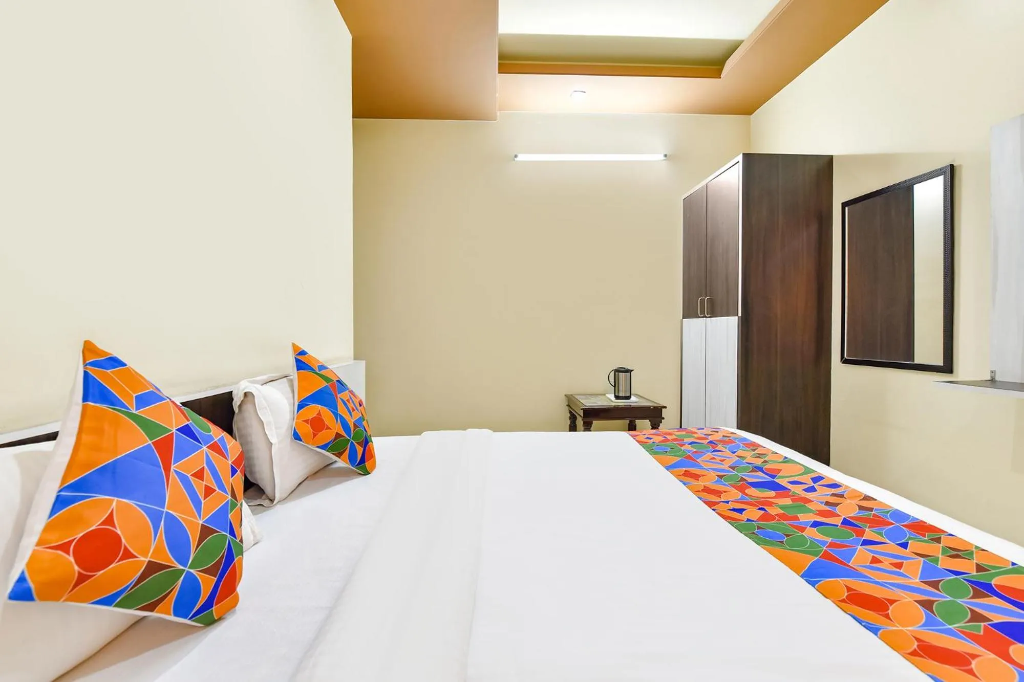 Bed in FabHotel Bikaner Heritage