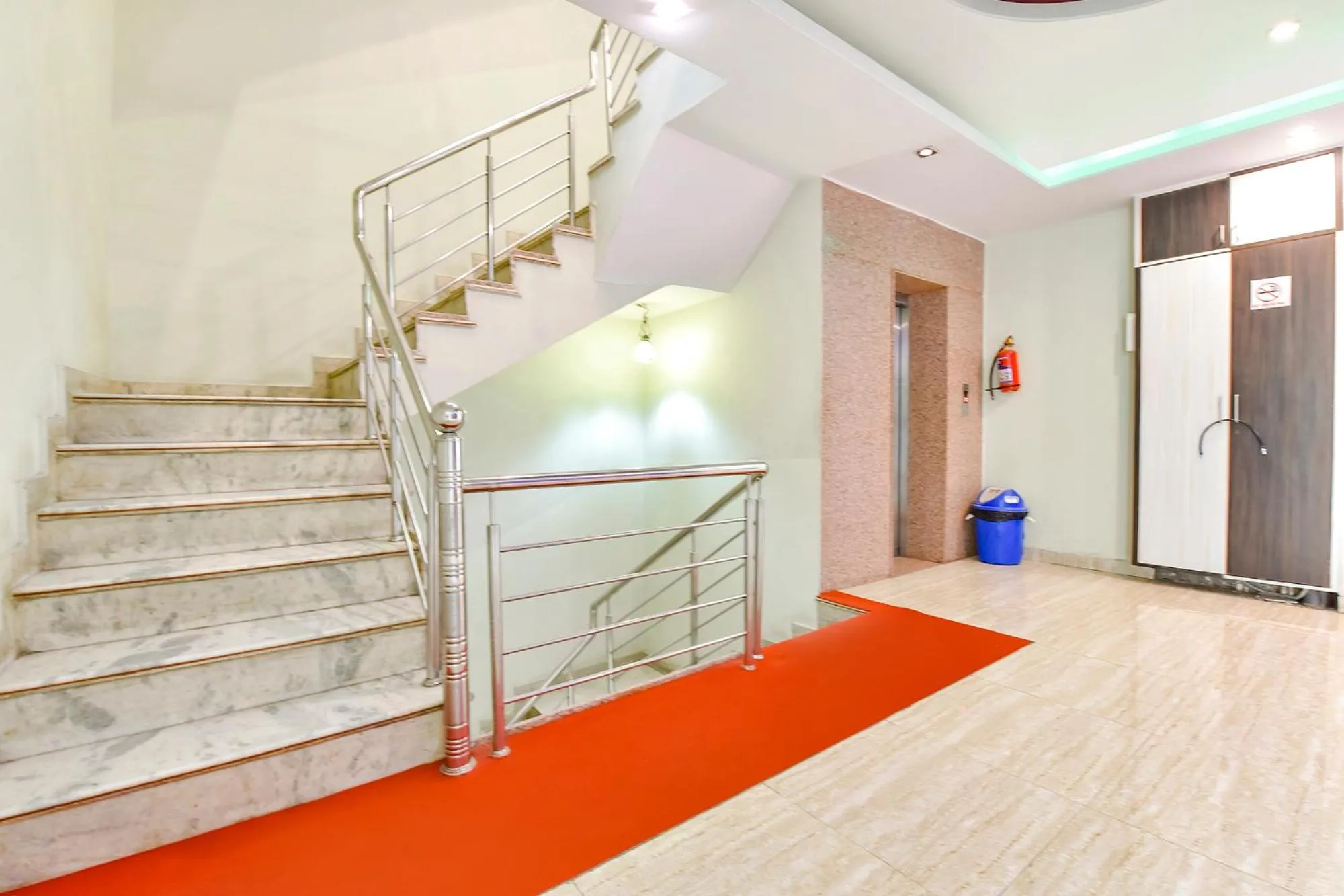 Lobby or reception in FabHotel Bikaner Heritage