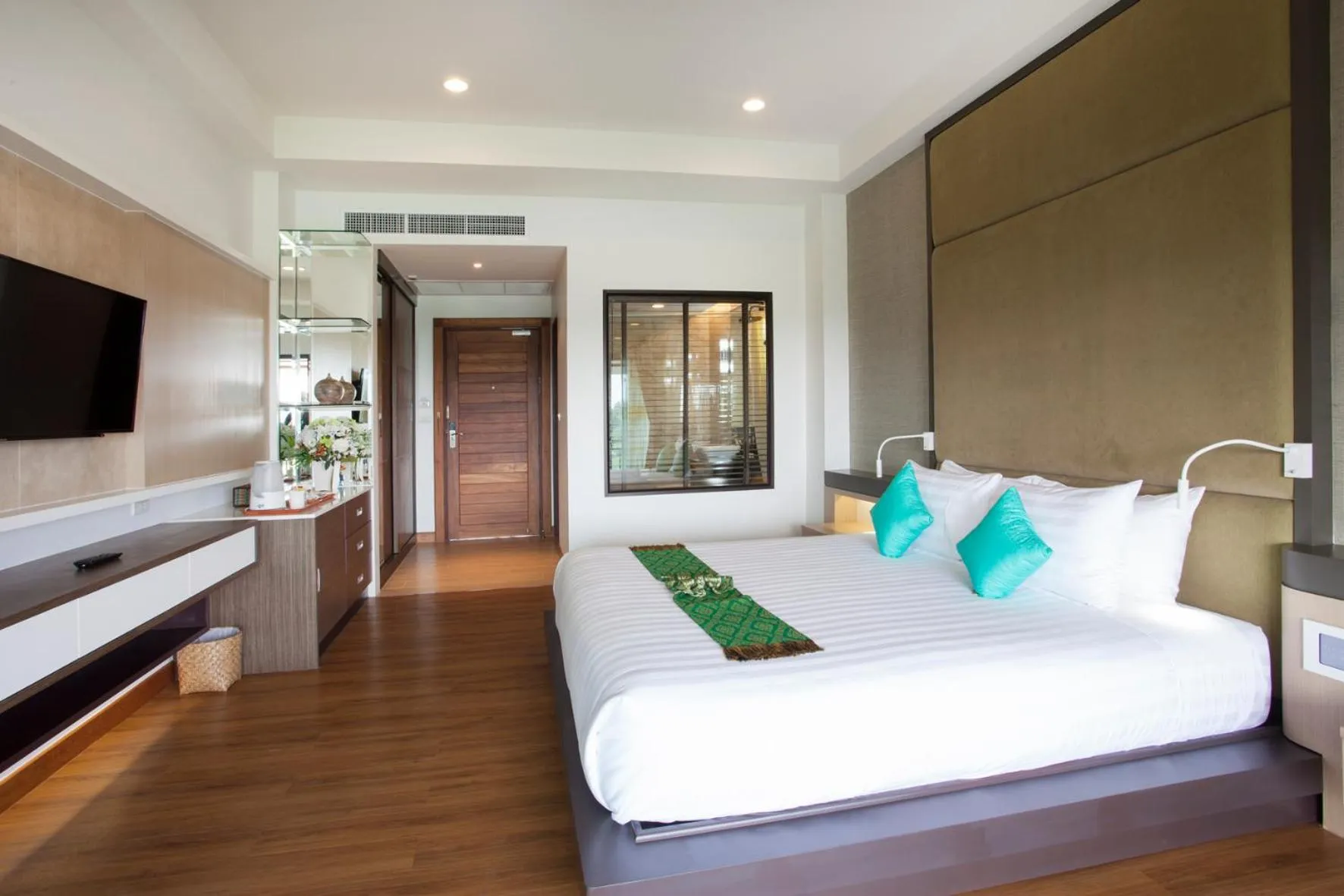 Bed in RK Riverside Resort & Spa (Reon Kruewal)