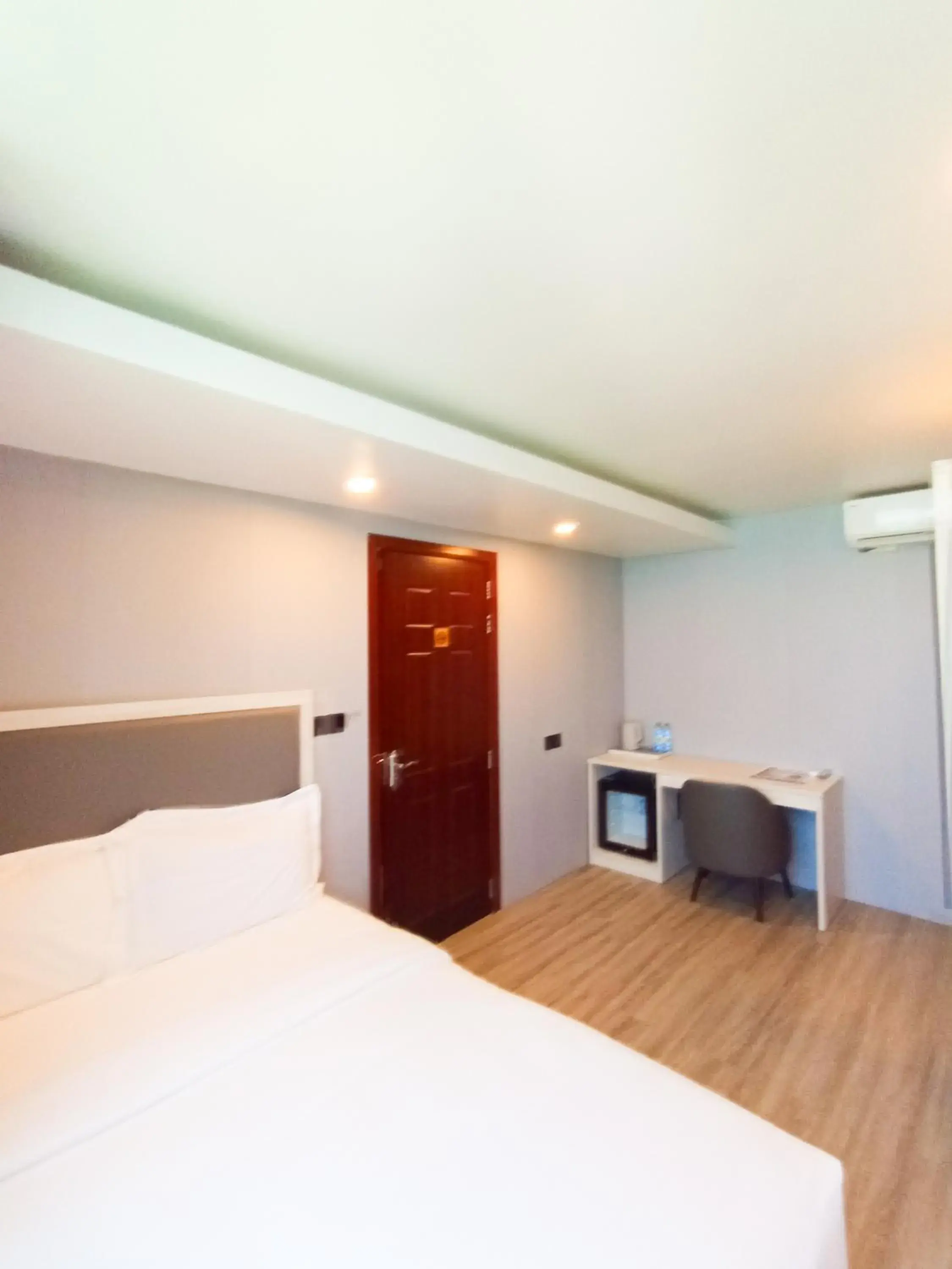 Superior Double Room with Sea View and Free Airport Transfer - single occupancy in Starry Beach Inn Superior Double Room with Sea View and Free Airport Transfer - single occupancy in Starry Beach Inn