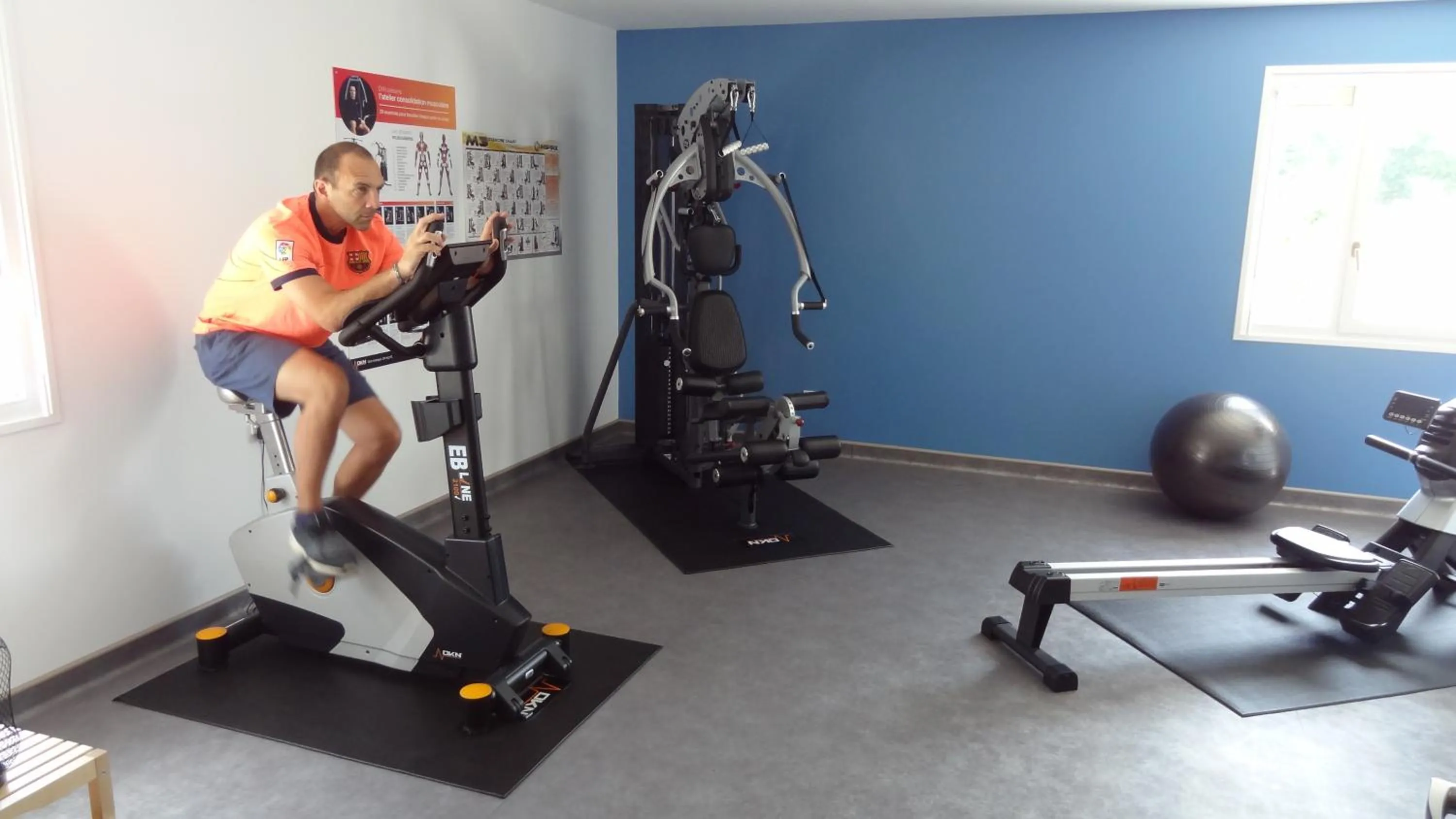 Fitness centre/facilities in Hôtel Saphir Lyon