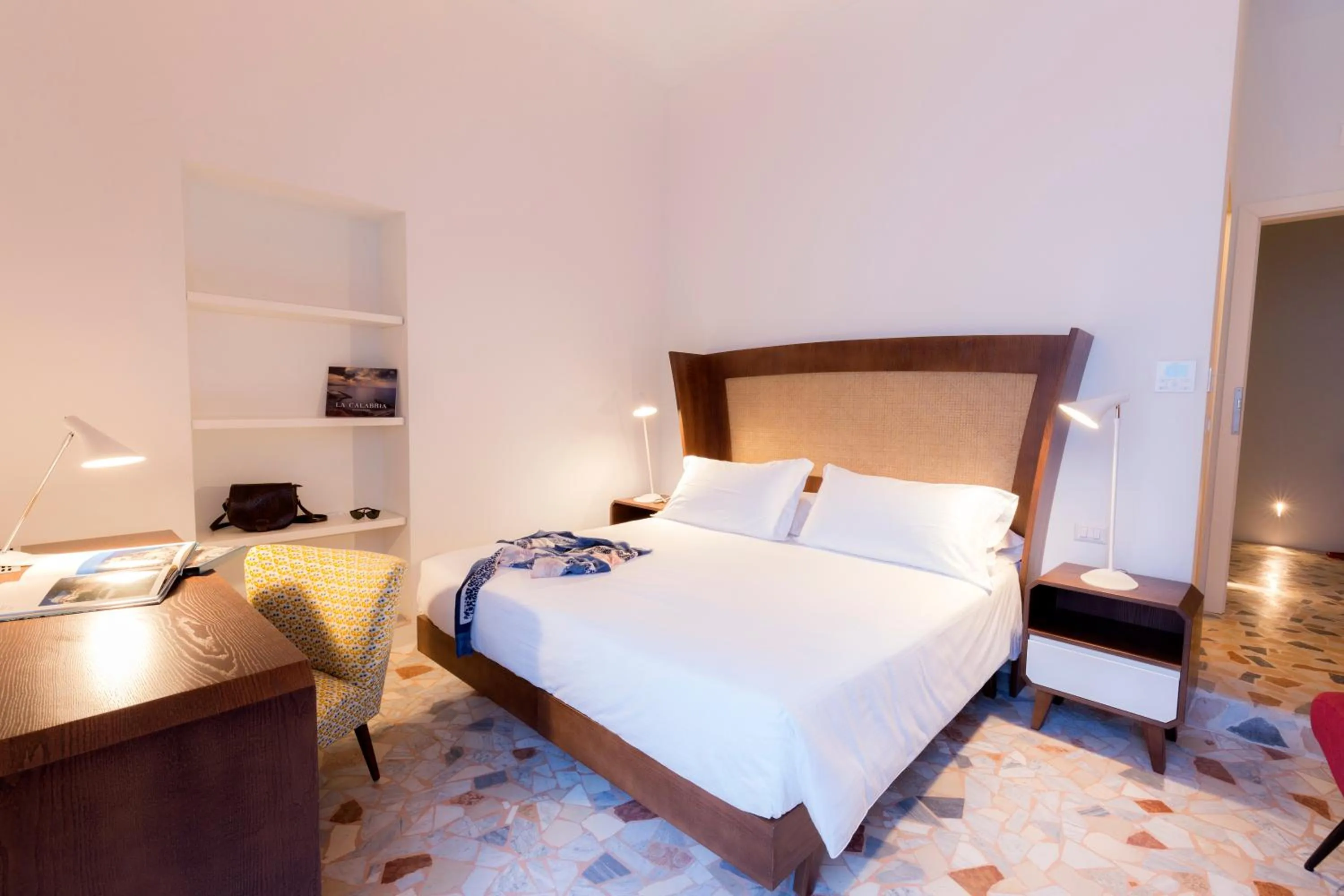 Bedroom, Bed in La Dolce Vita a Tropea