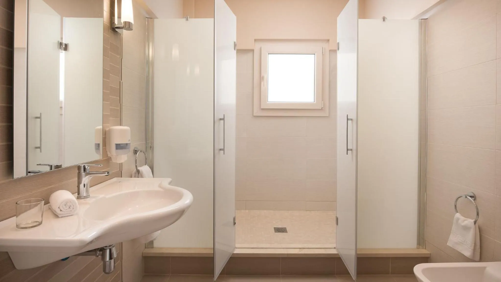 Bathroom in Quinta Real Granada