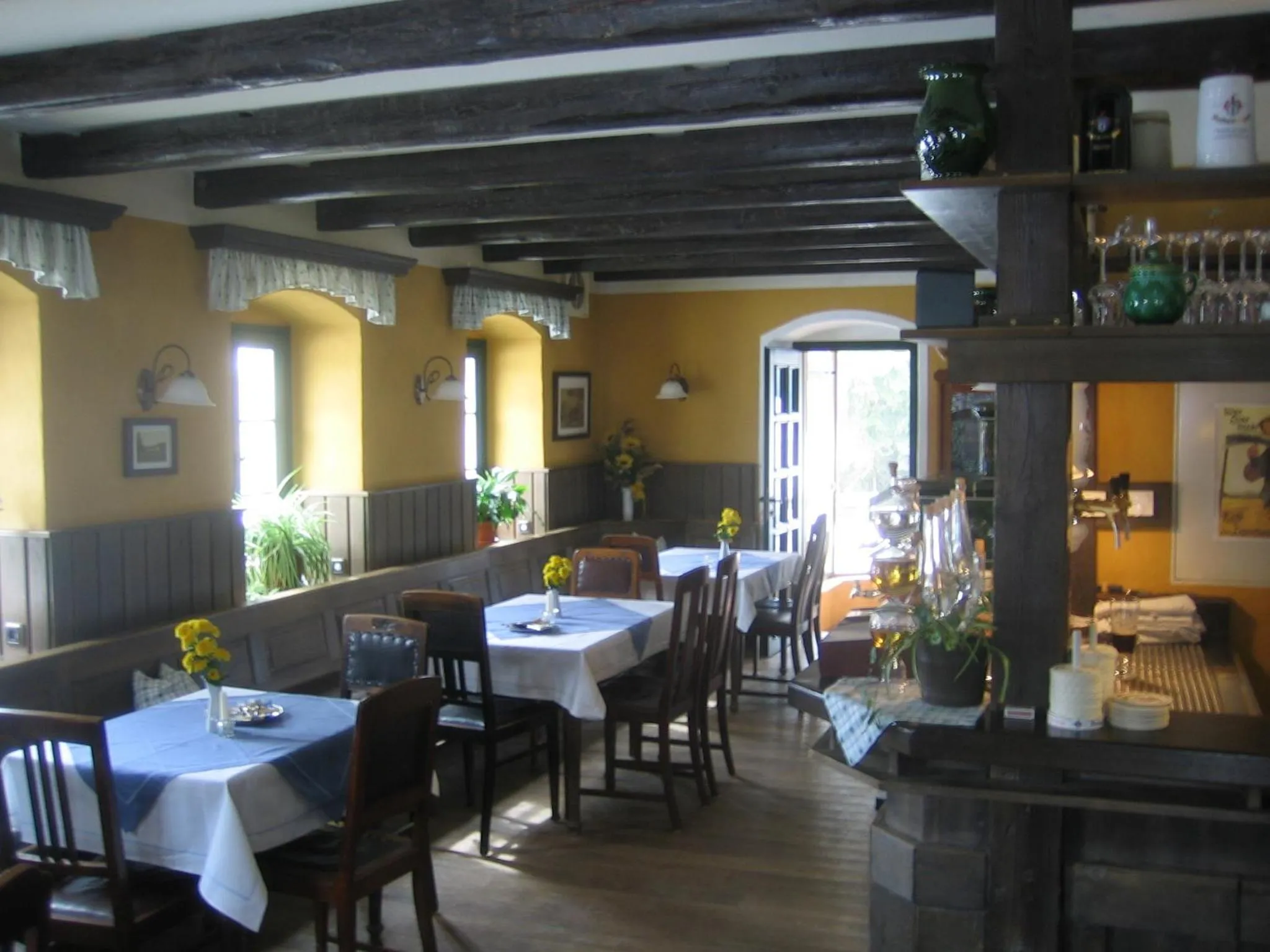 Restaurant/places to eat in Altsächsischer Gasthof Kleines Vorwerk
