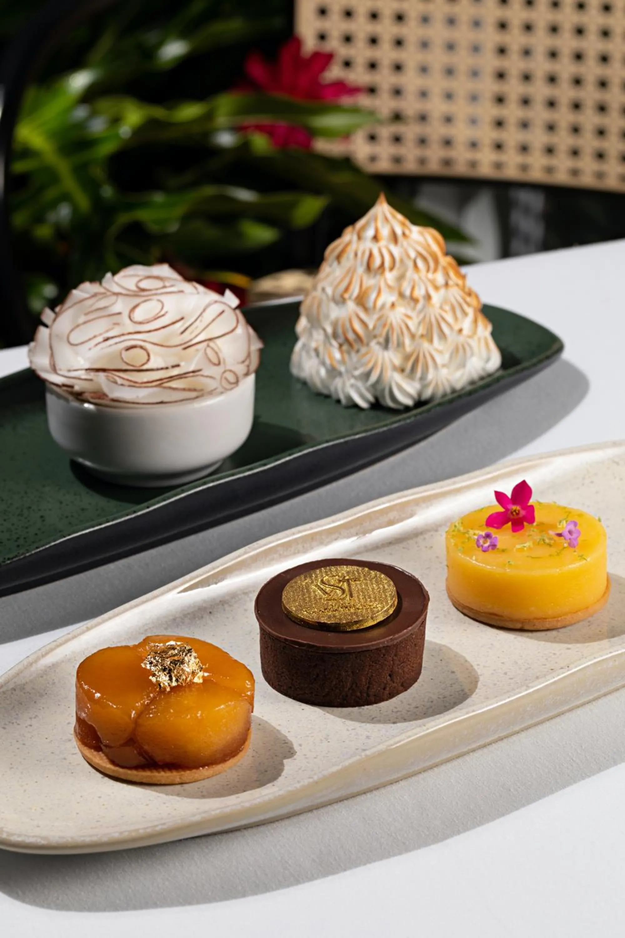 Restaurant/places to eat in Vila Santa Teresa