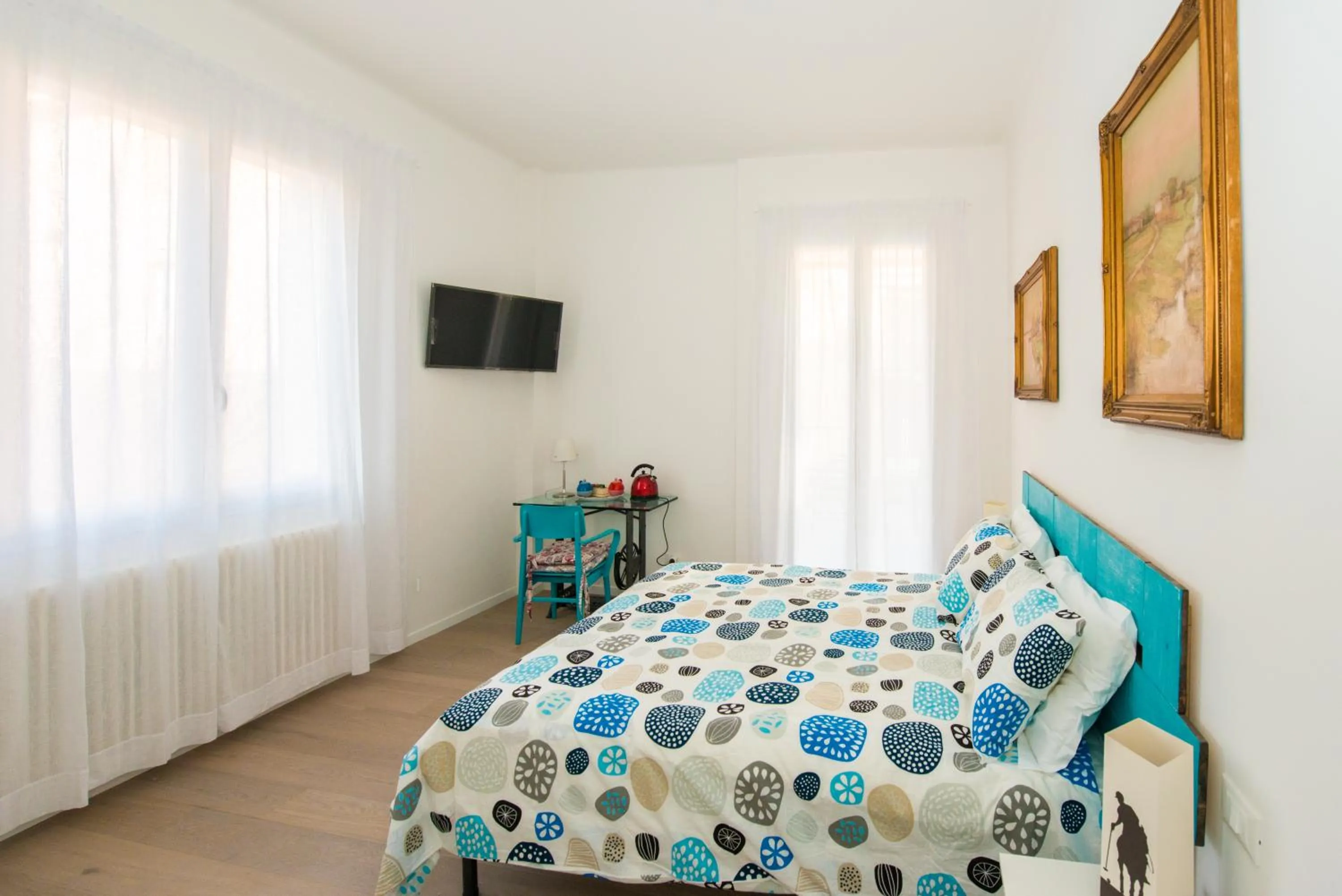 Bed in Ramo Rosso di Paolo Natalini