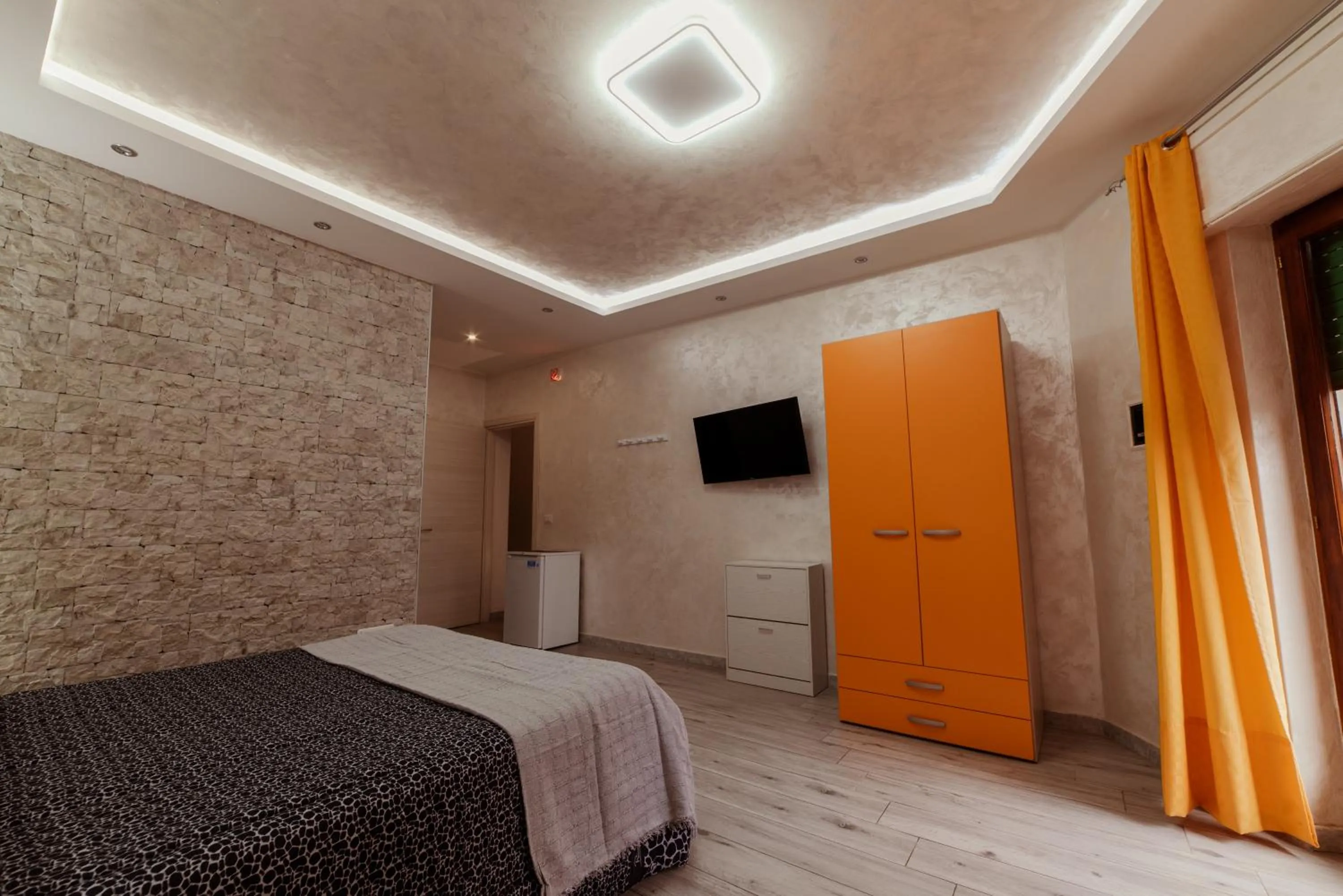 Photo of the whole room, Bed in B&B La Colonna