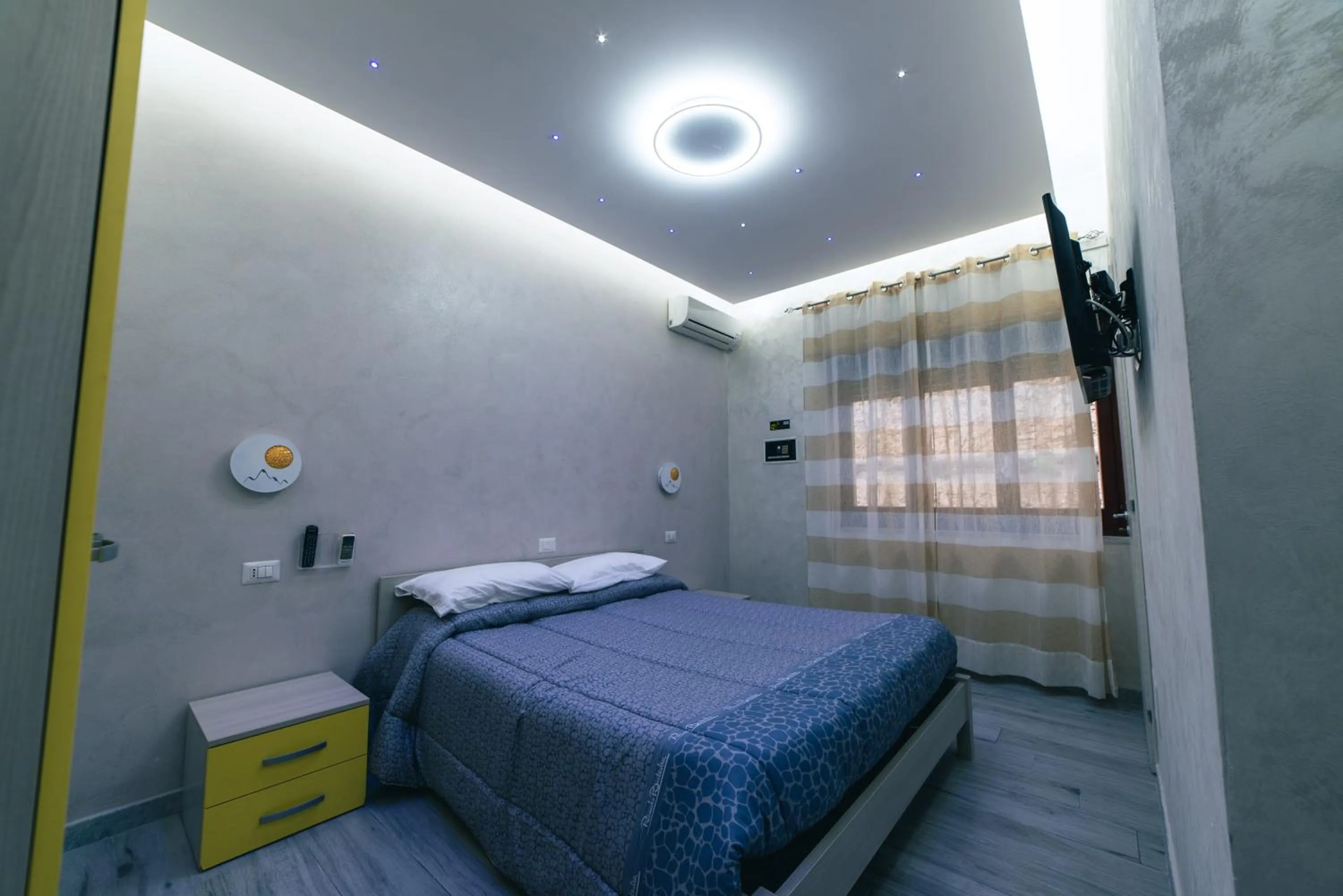 Bedroom, Bed in B&B La Colonna