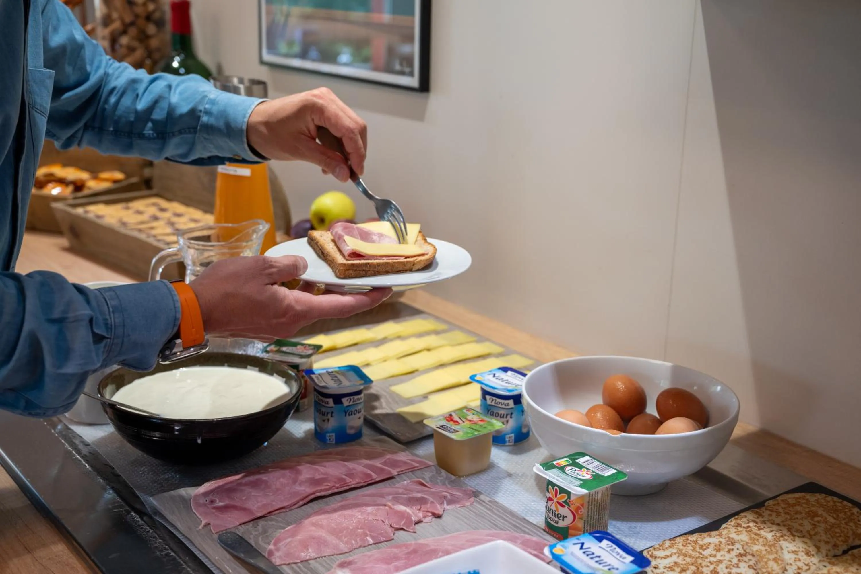 Breakfast in Initial by Balladins Lyon Villefranche-sur-Saône