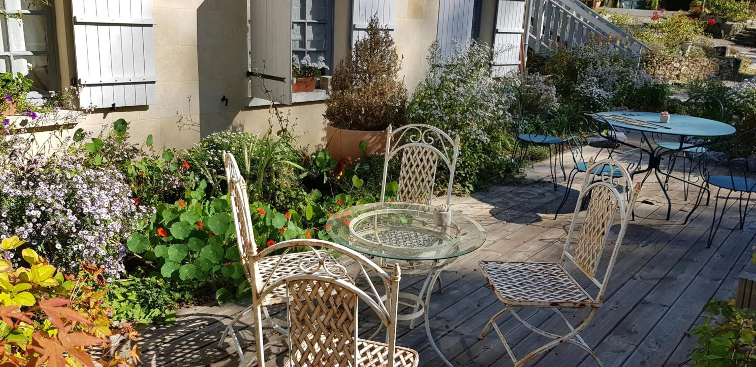 Patio in Le jardin de Saint Jean