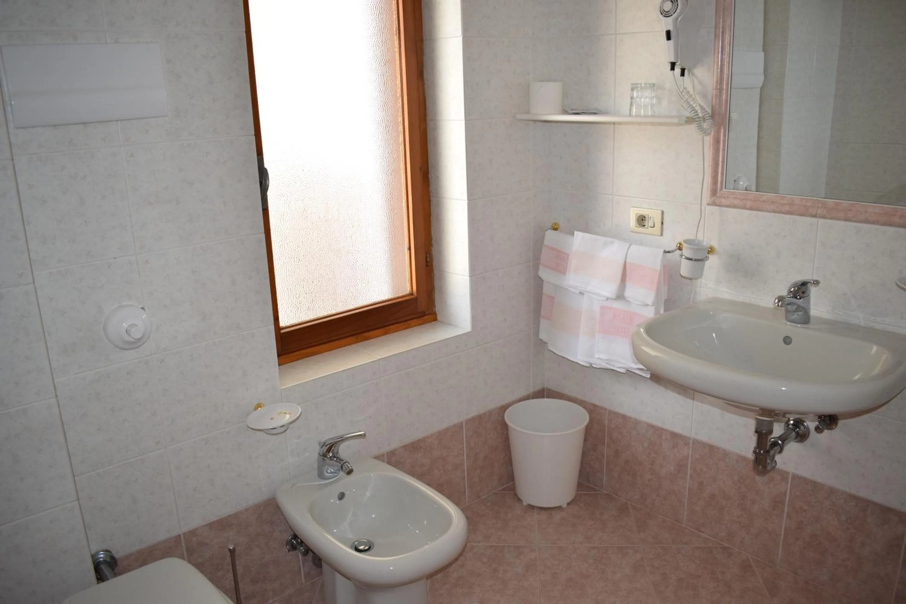 Bathroom in Hotel Mignon