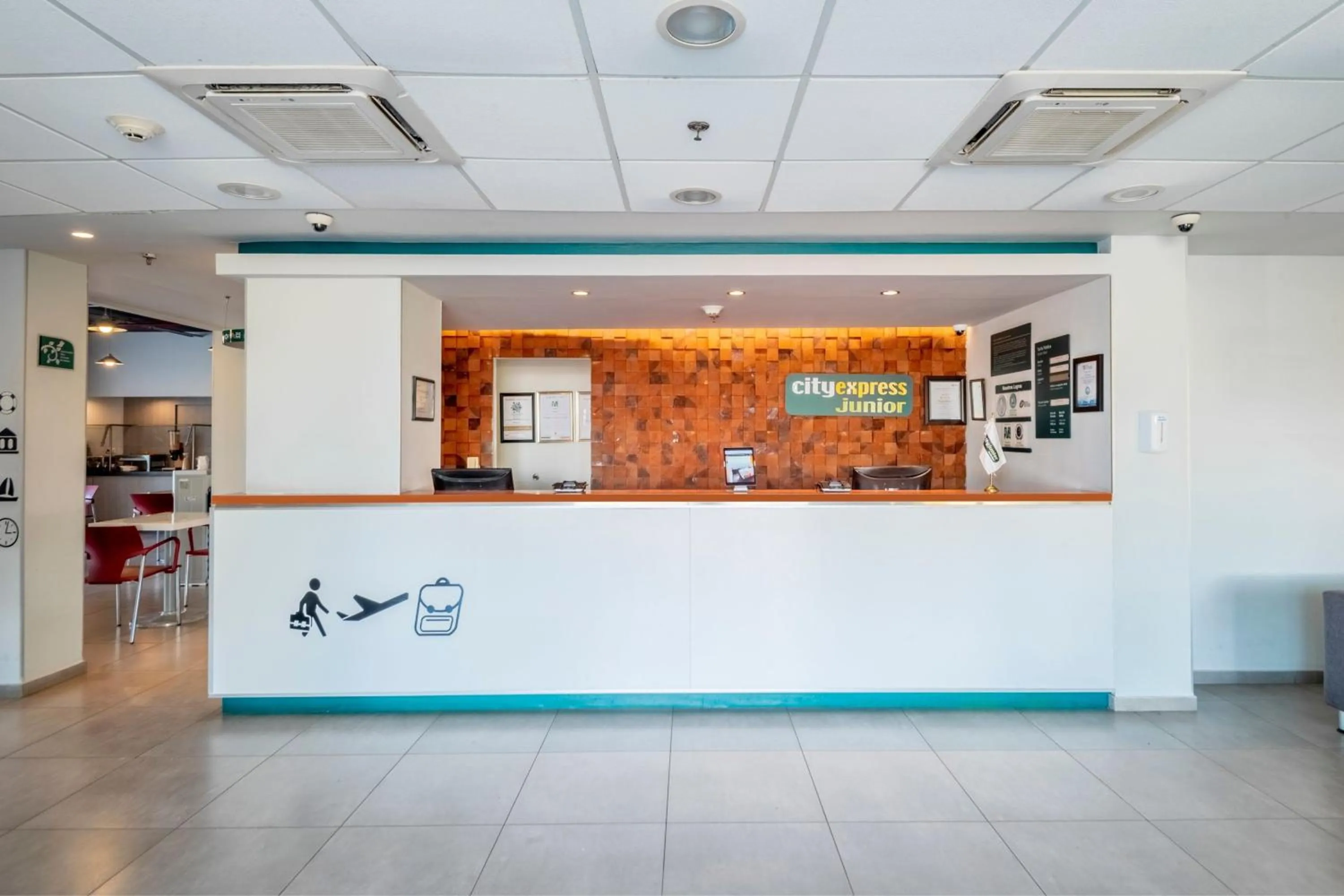 Lobby or reception in City Express Junior by Marriott Merida Altabrisa