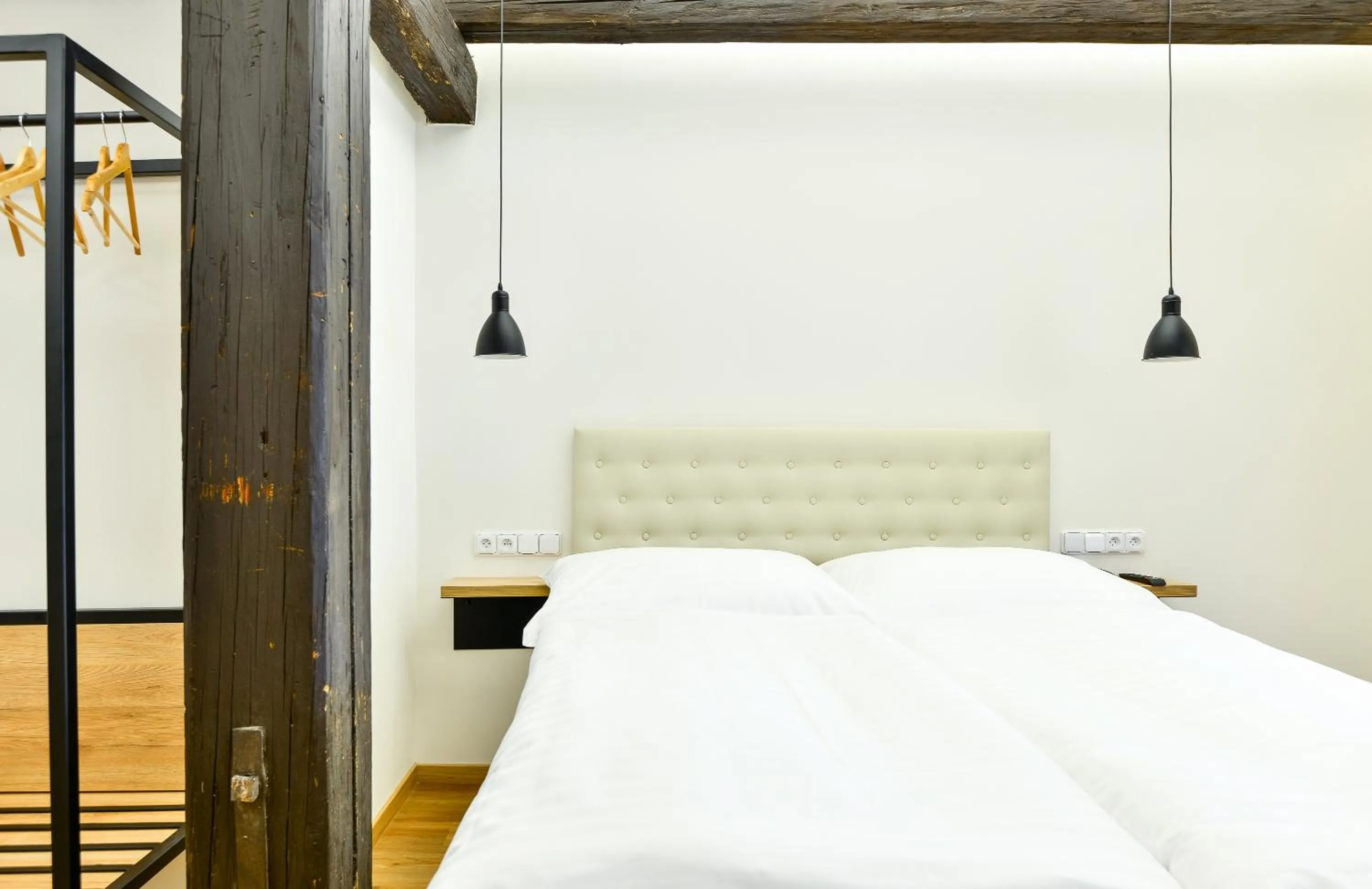 Bedroom, Bed in Hotel Garden Court