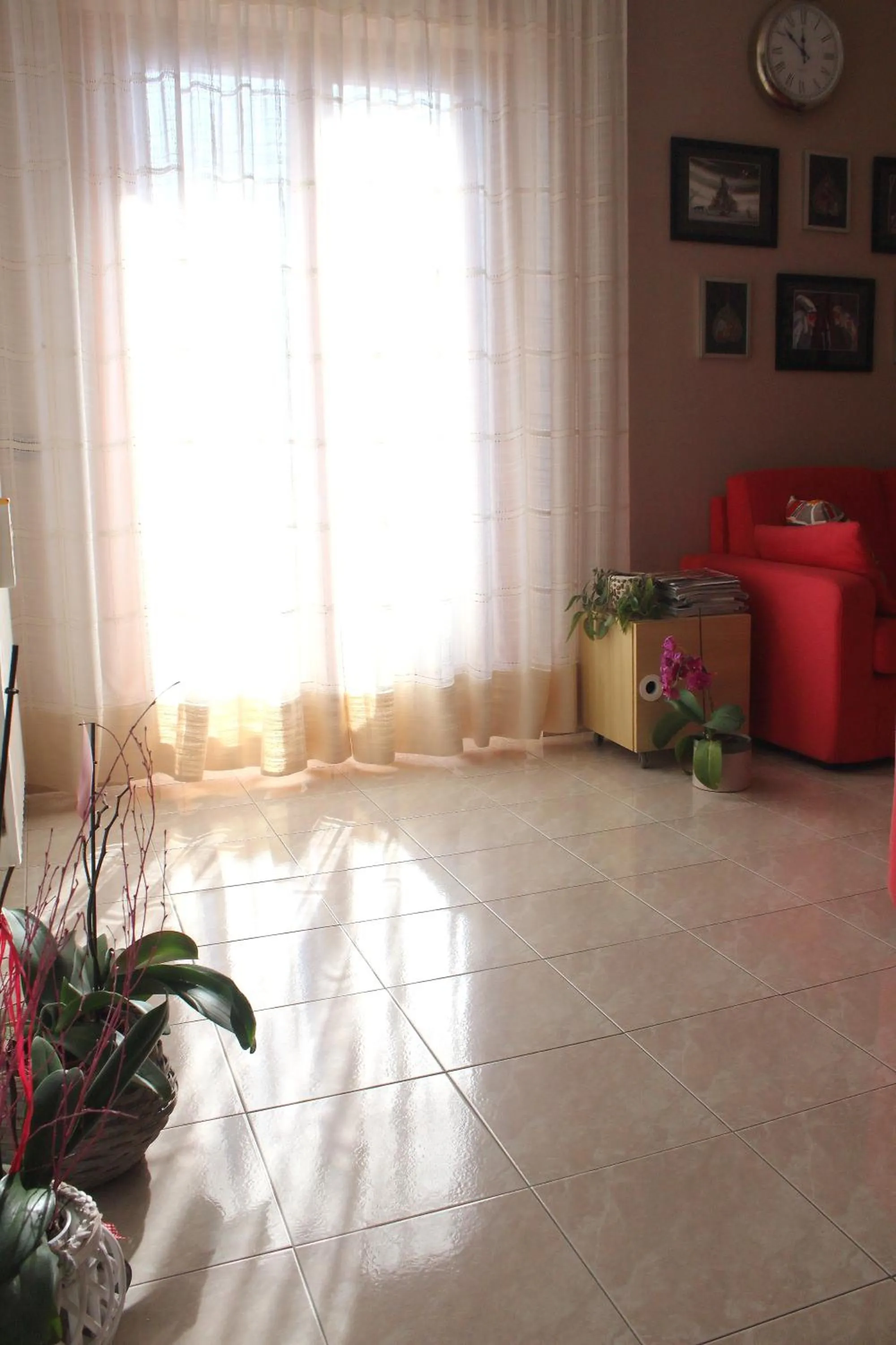 Communal lounge/ TV room in B&B Fermo d'A Mare