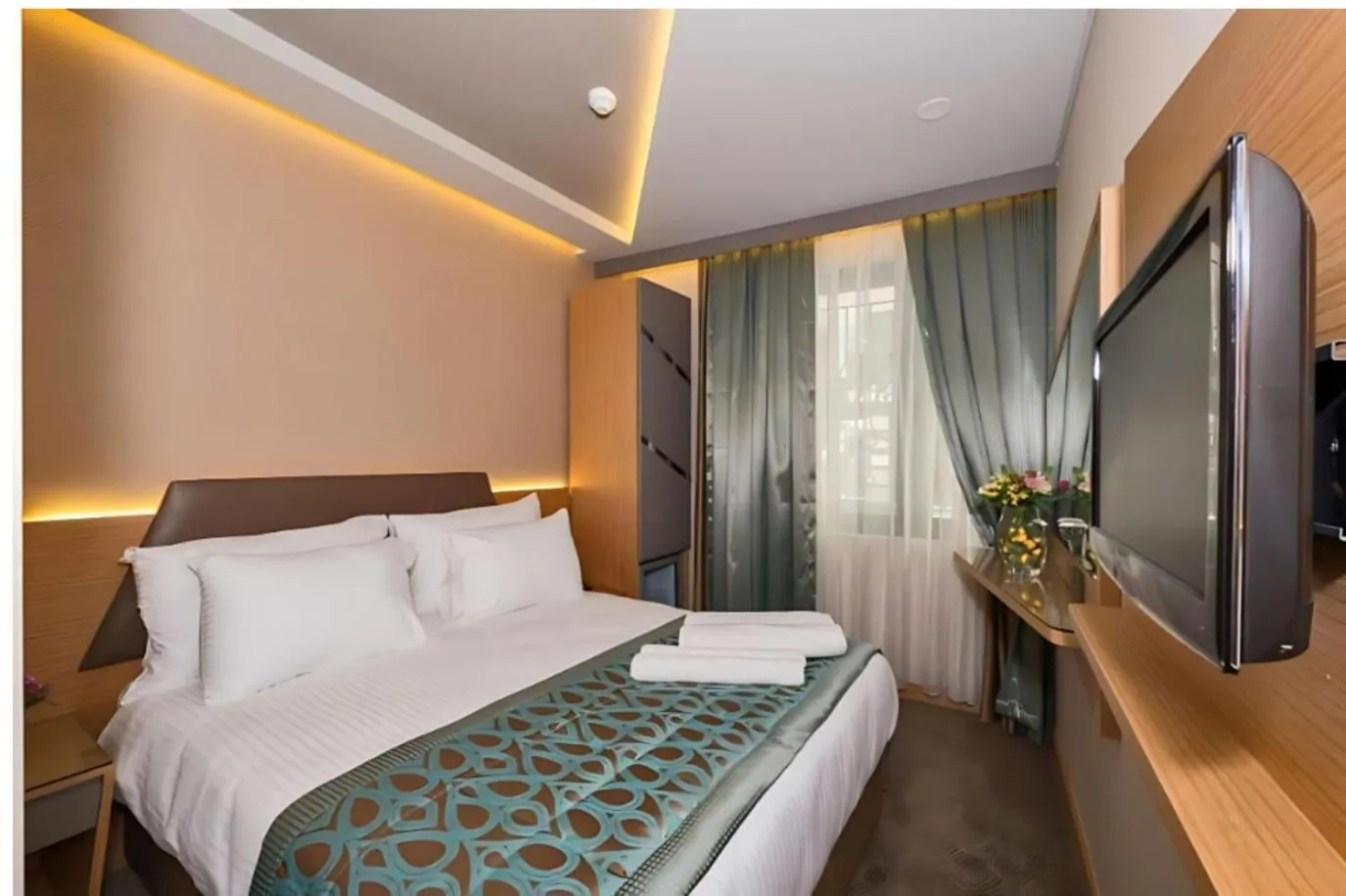 Bed in Hotel Genova Istanbul Old City