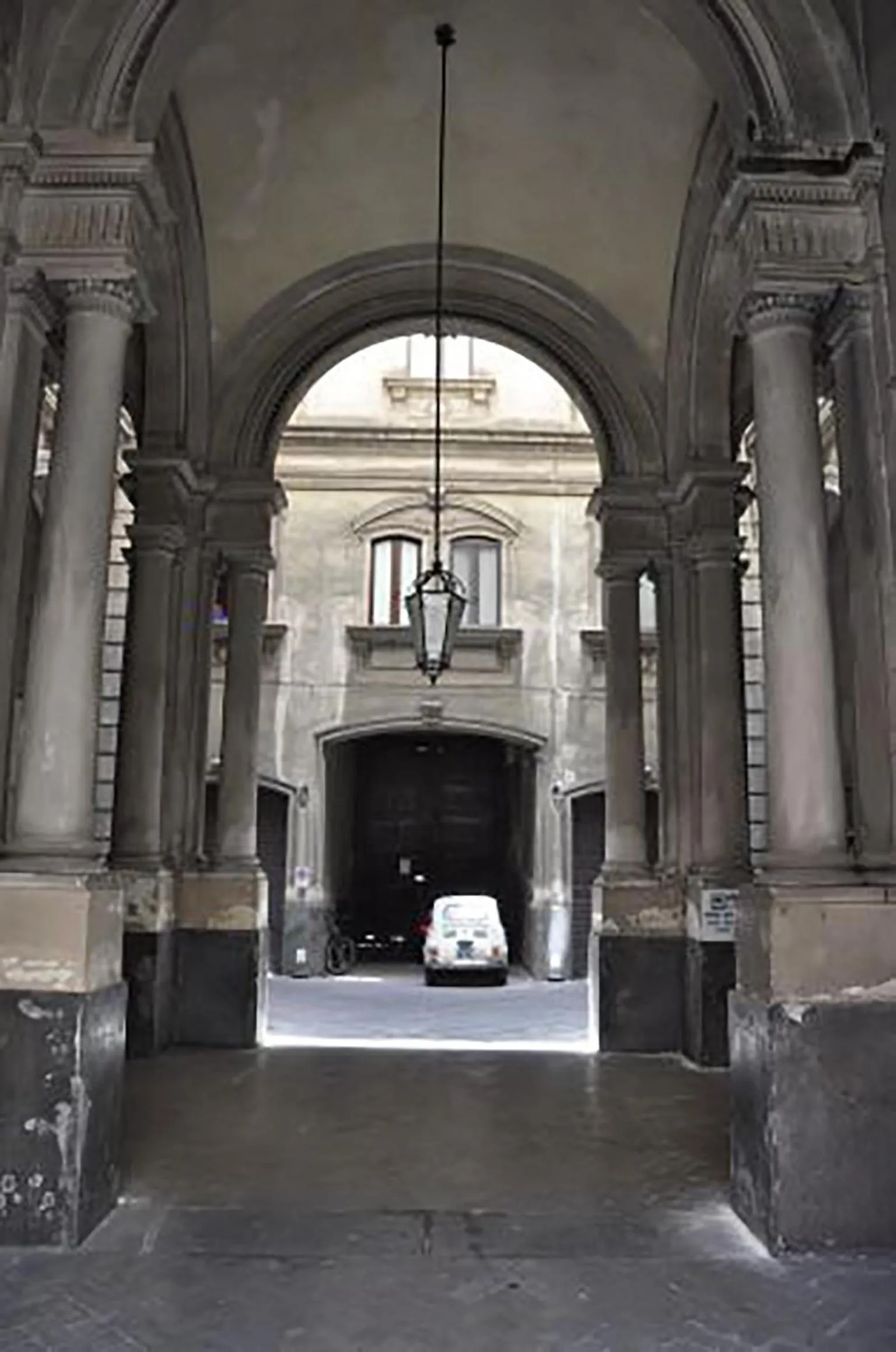 Facade/entrance in B&B 4 ELEMENTI CATANIA