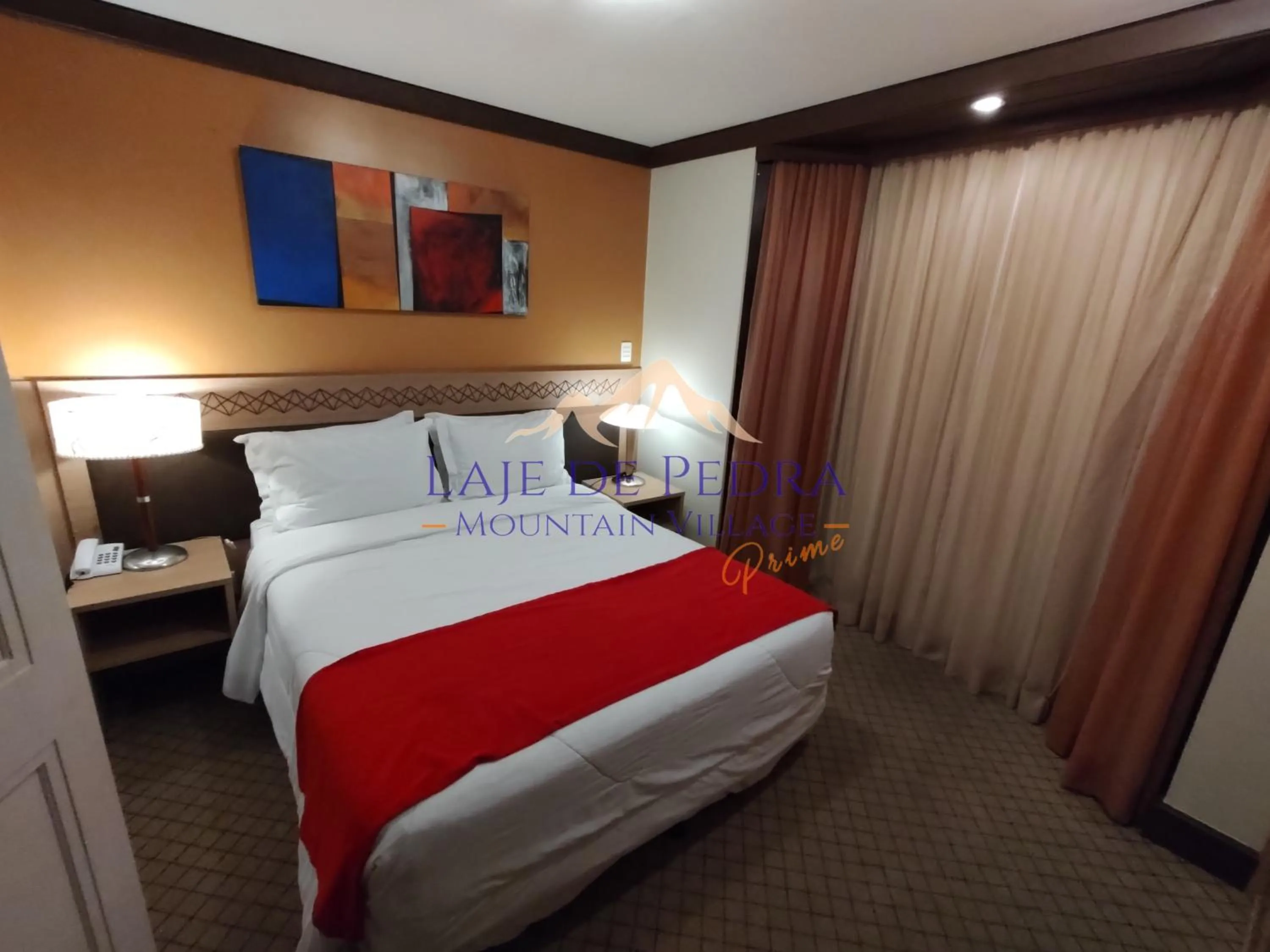 Photo of the whole room, Bed in Laje de Pedra Mountain VillagePrime