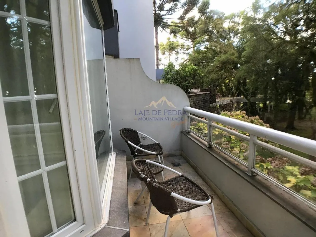 Patio in Laje de Pedra Mountain VillagePrime