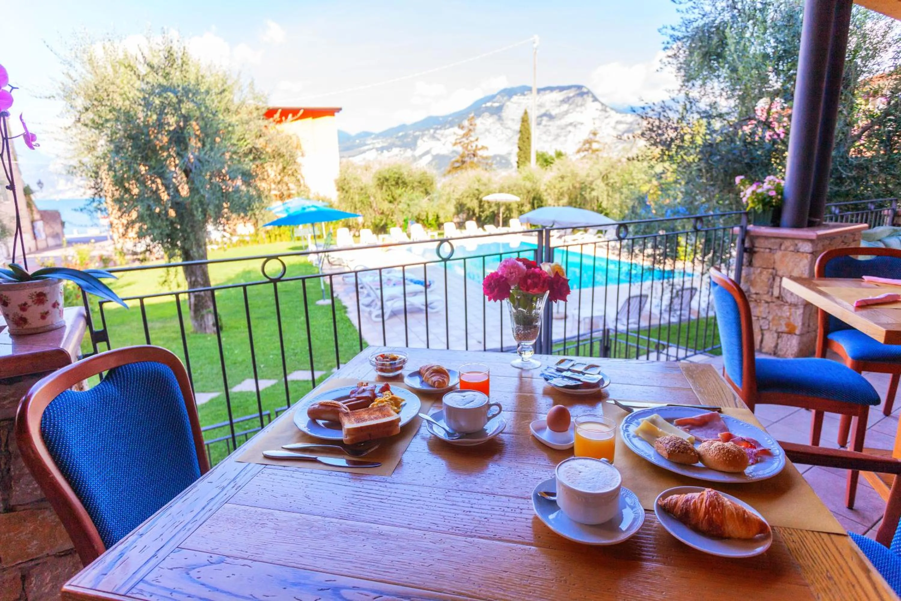 Restaurant/places to eat in Hotel Villa Isabella