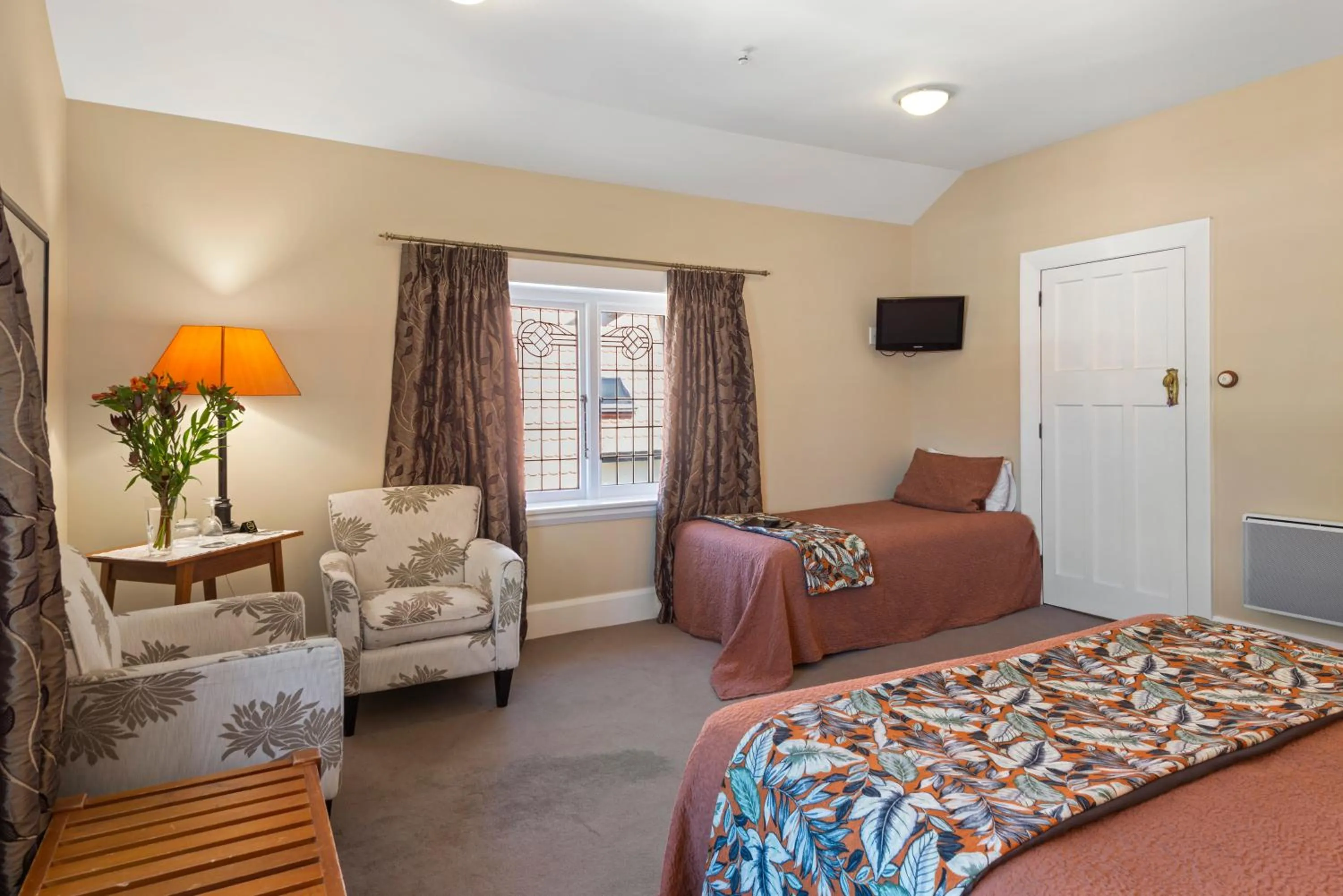 Photo of the whole room, Bed in Homelea Bed and Breakfast