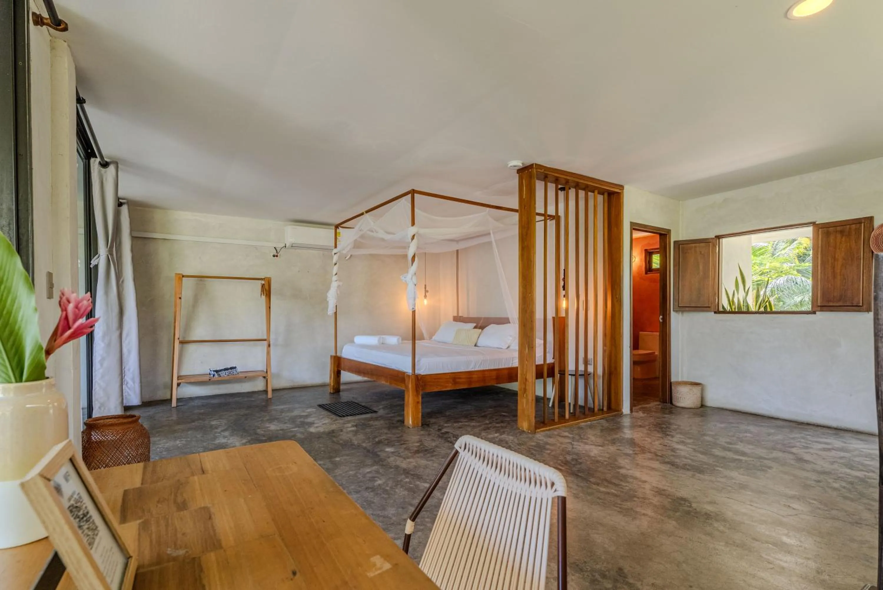 Bed in Casa Chapolin Boutique Guesthouse