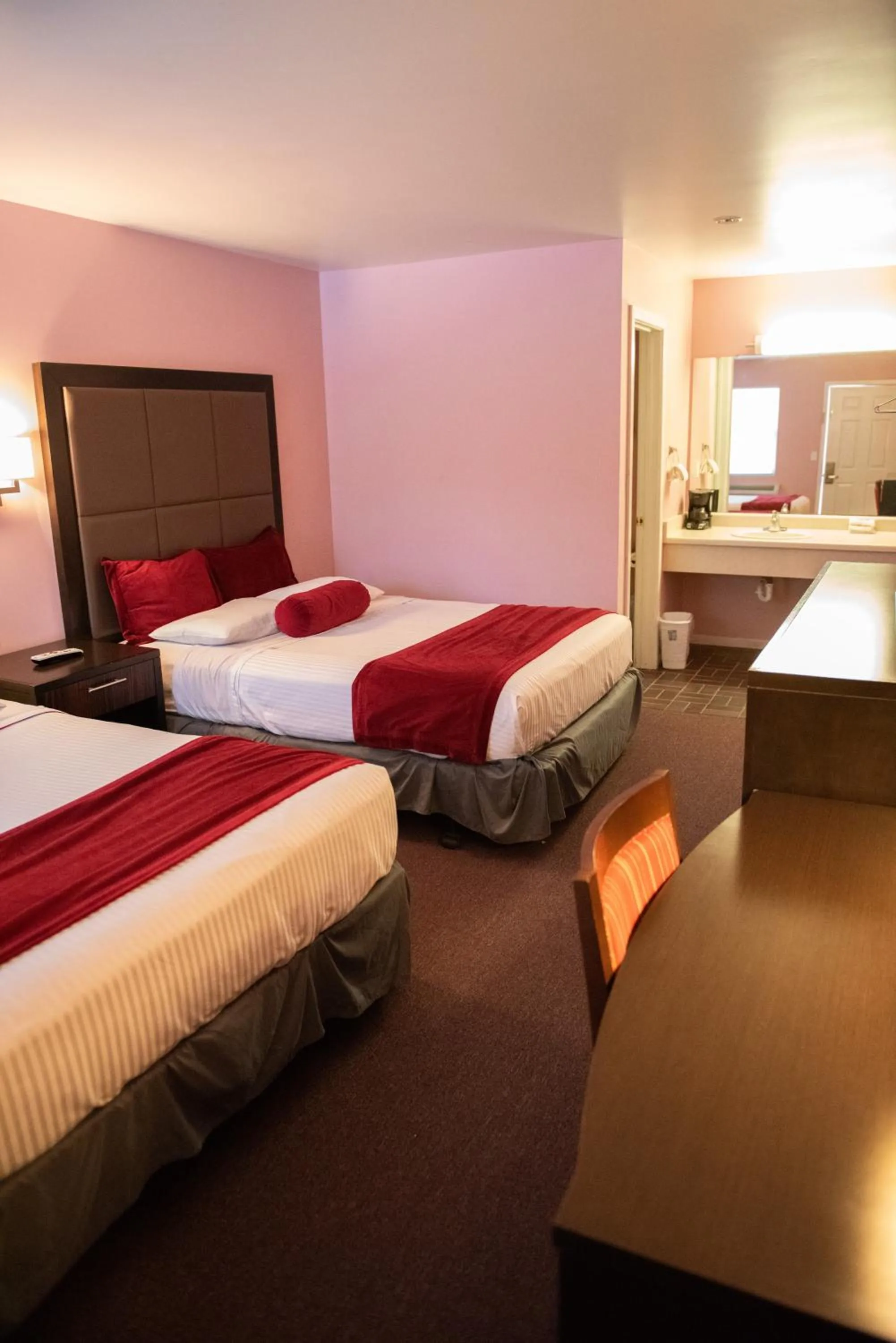 Bed in Cottonwood Inn