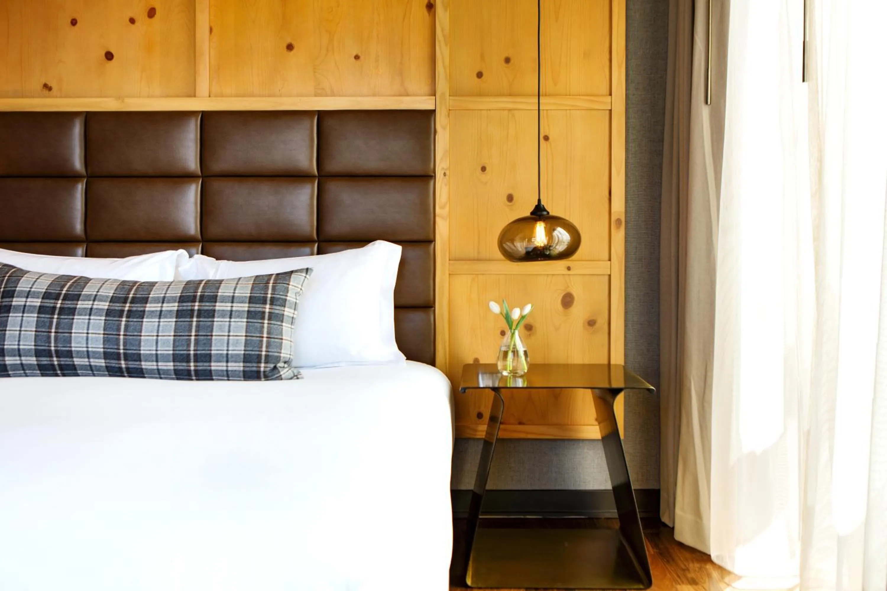 Photo of the whole room, Bed in Limelight Hotel Denver