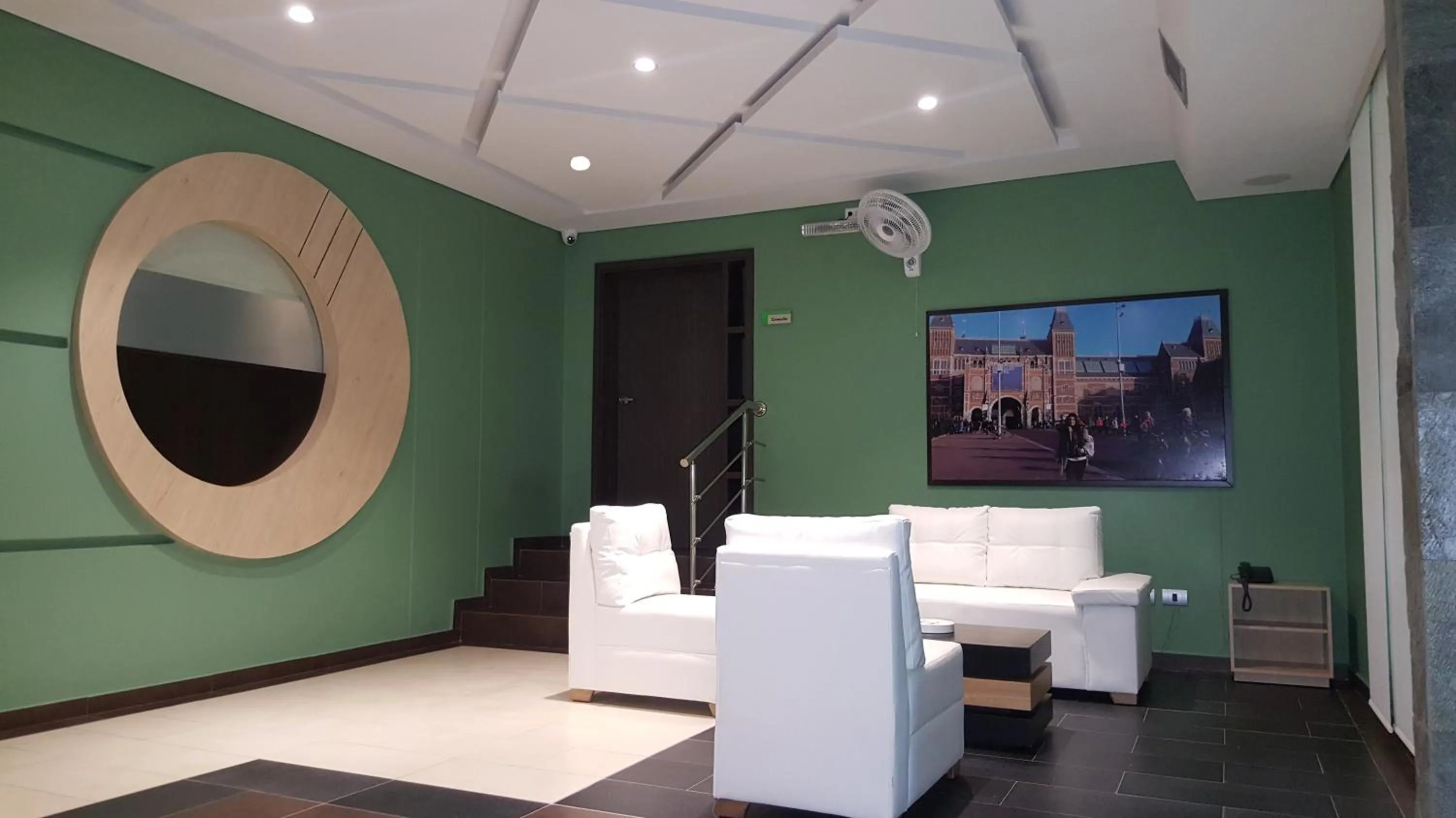 Property building in Hotel 56 Avenue Plaza