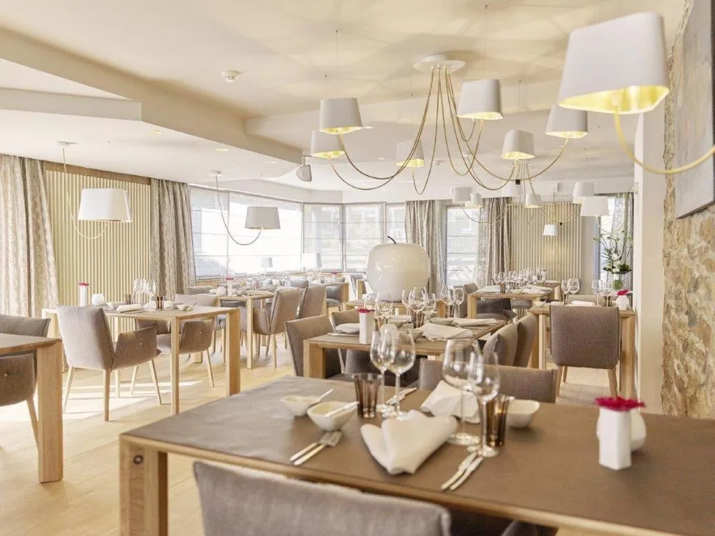 Restaurant/places to eat in Hotel Le Beau Séjour