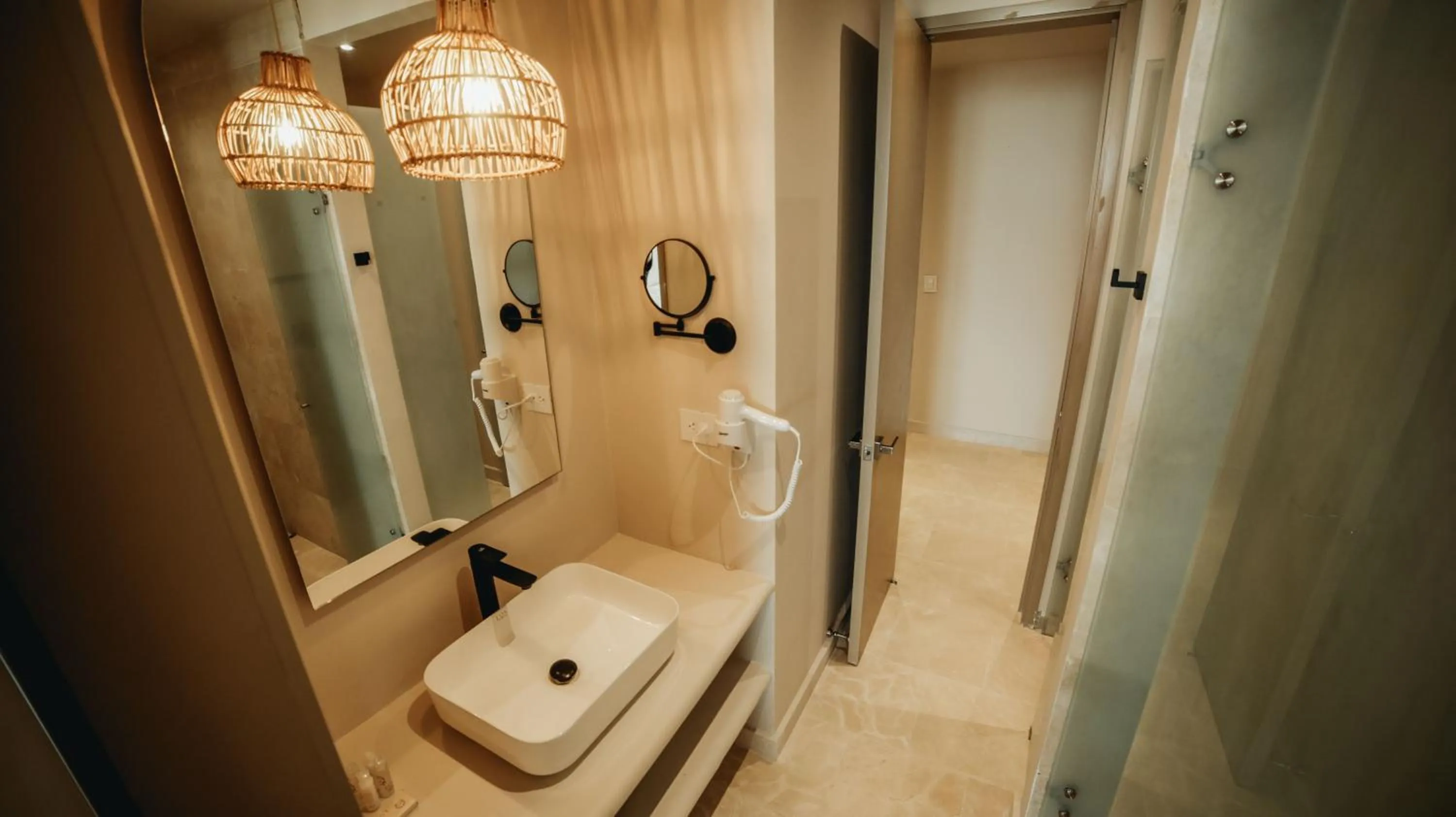 Bathroom in Loa Tolú by Bernalo Hotels