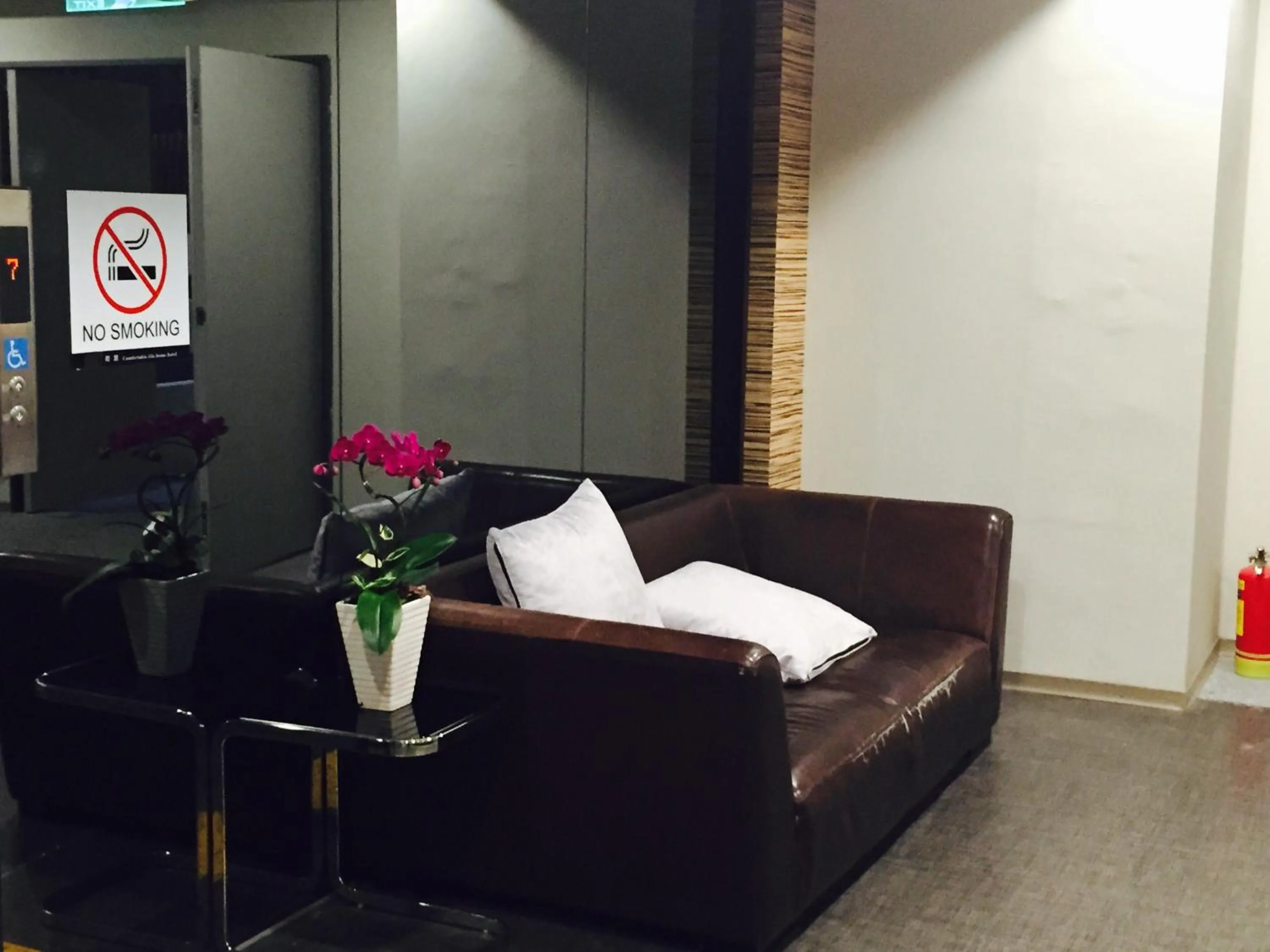 慶城商旅Urbanone Hotel