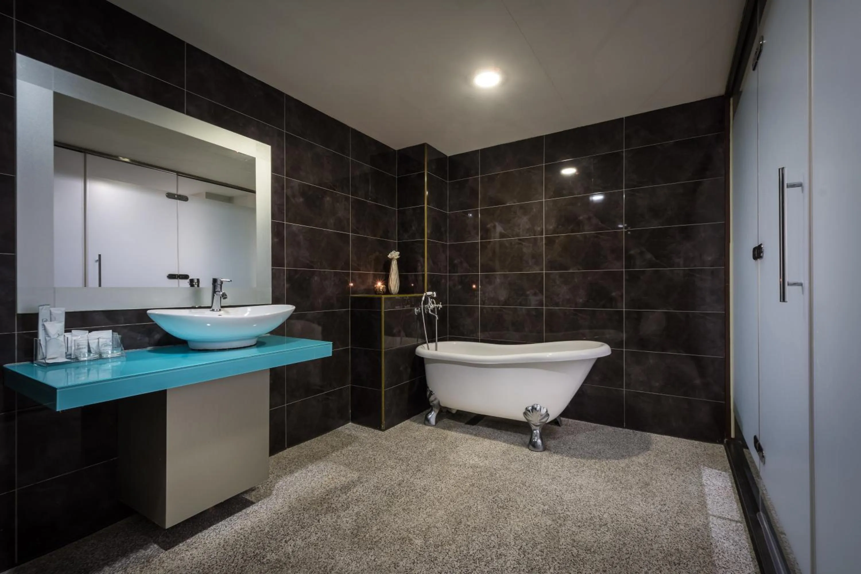 慶城商旅Urbanone Hotel