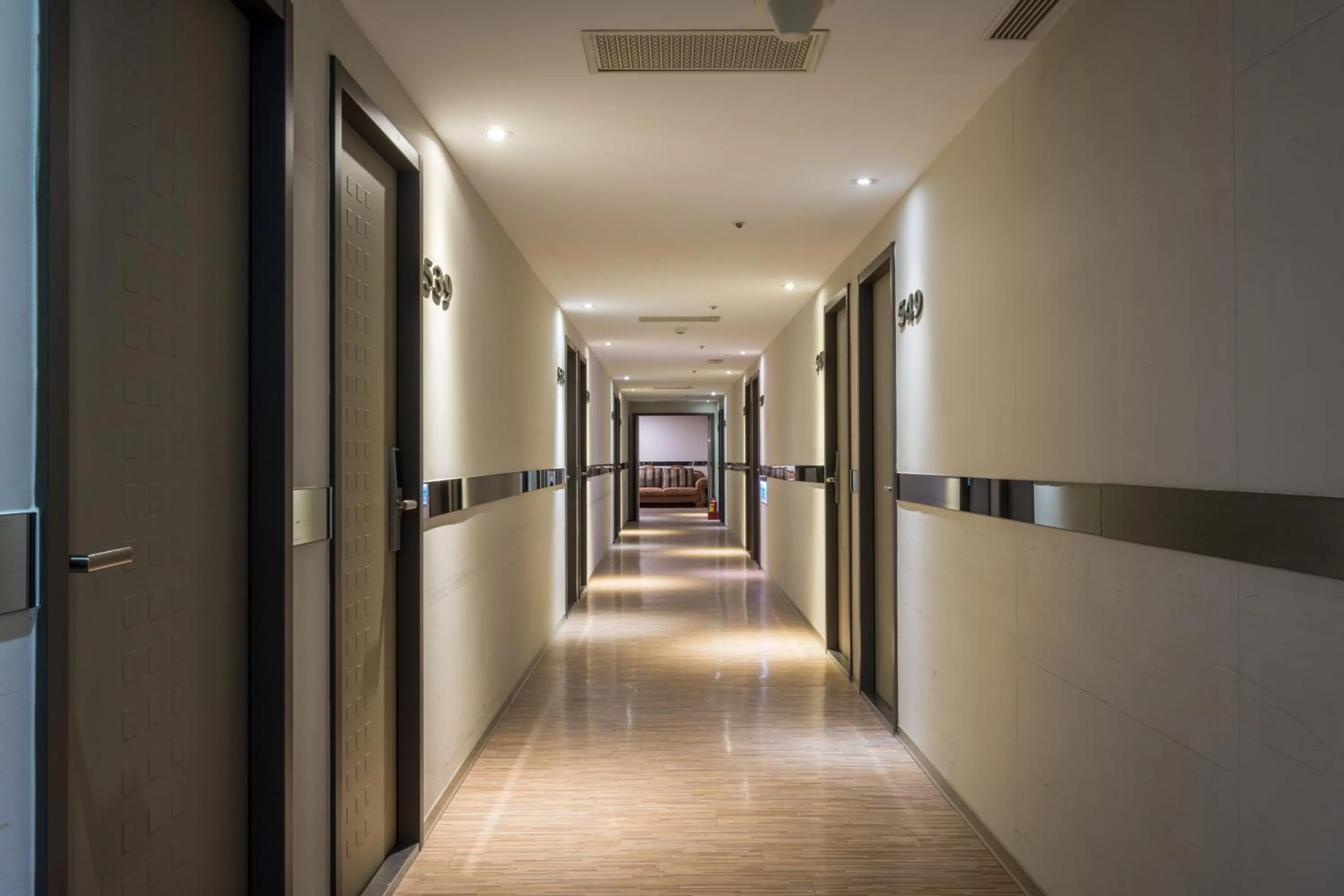 慶城商旅Urbanone Hotel